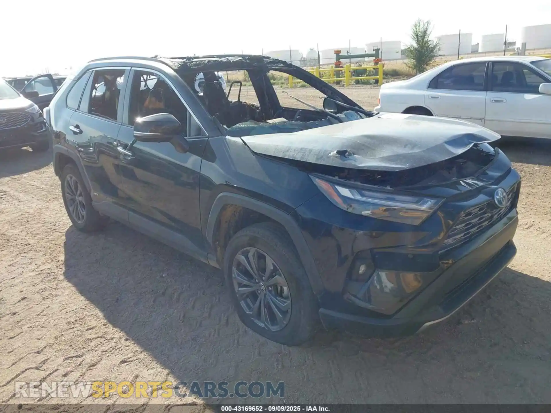 1 Photograph of a damaged car 4T3D6RFV6RU155376 TOYOTA RAV4 HYBRID 2024