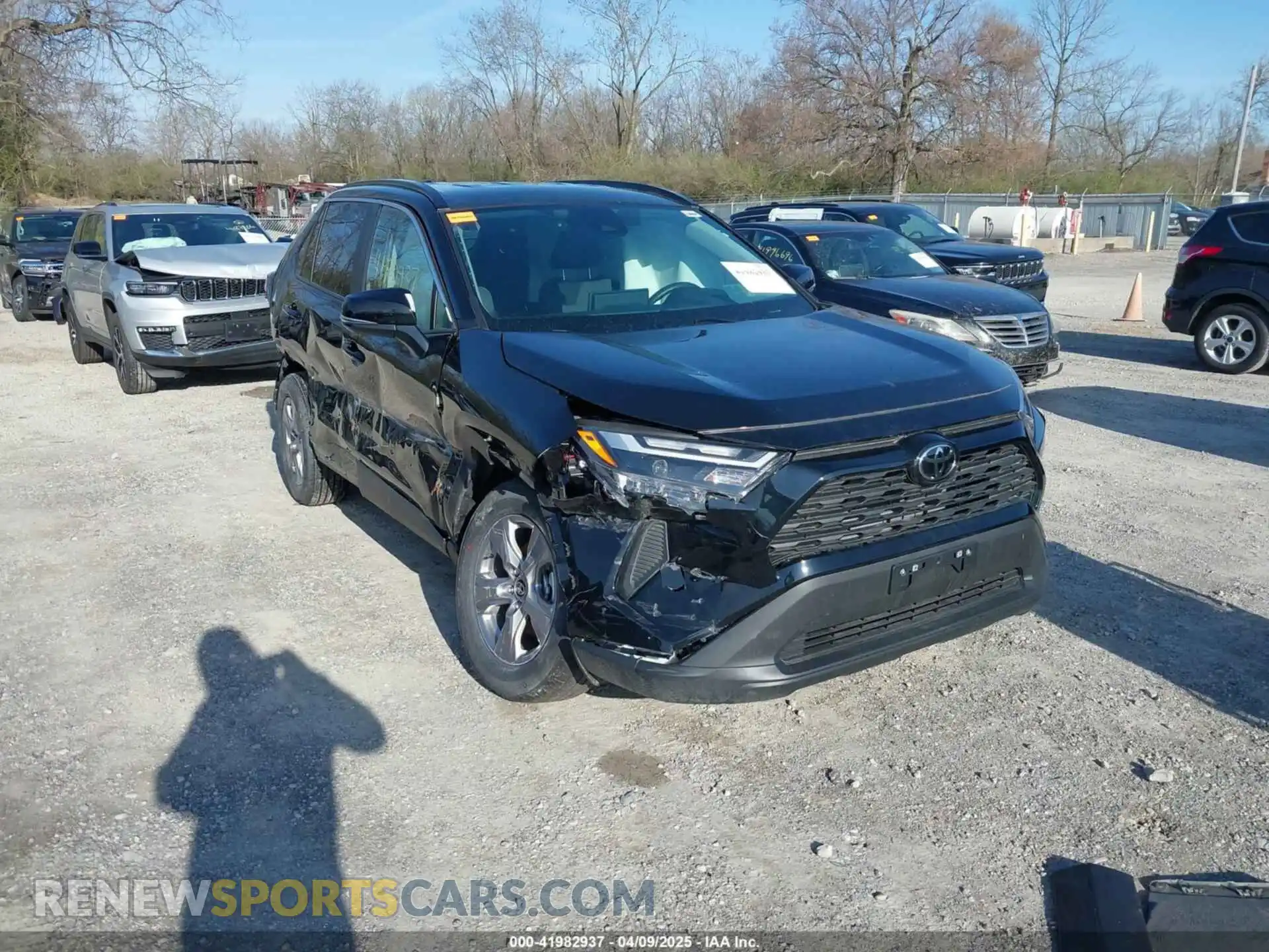 1 Photograph of a damaged car 2T3RWRFV6SW263671 TOYOTA RAV4 HYBRID 2025