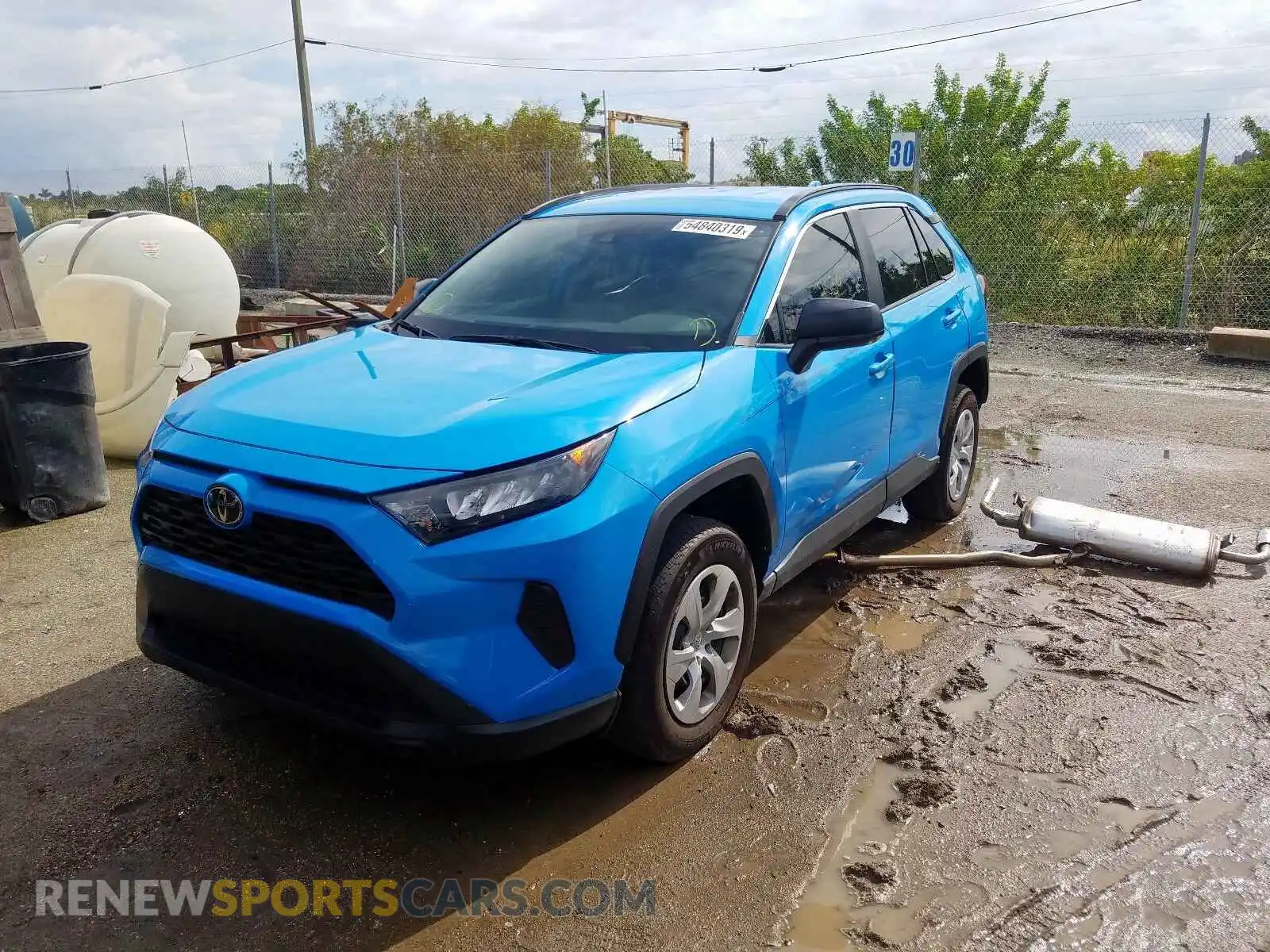 2 Photograph of a damaged car 2T3H1RFV8KW042793 TOYOTA RAV4 LE 2019