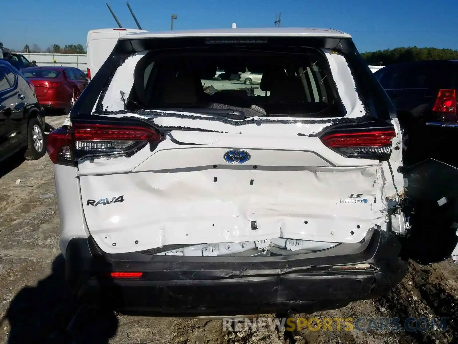 9 Photograph of a damaged car 2T3LWRFV0KW016393 TOYOTA RAV4 LE 2019