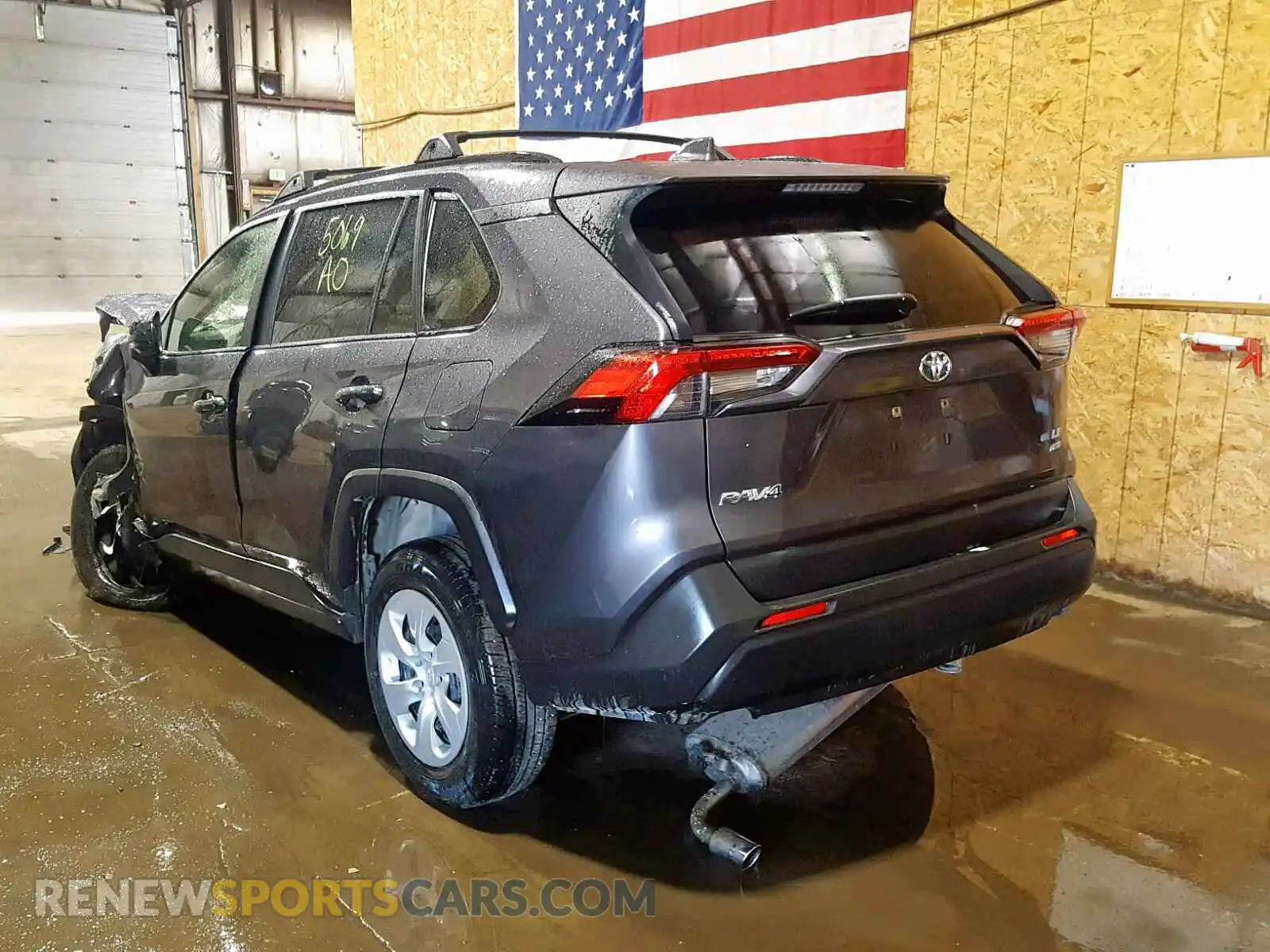 3 Photograph of a damaged car JTMF1RFVXKD018063 TOYOTA RAV4 LE 2019