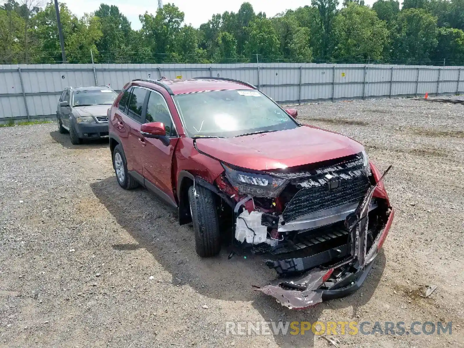 1 Photograph of a damaged car JTMG1RFV6KJ005283 TOYOTA RAV4 LE 2019