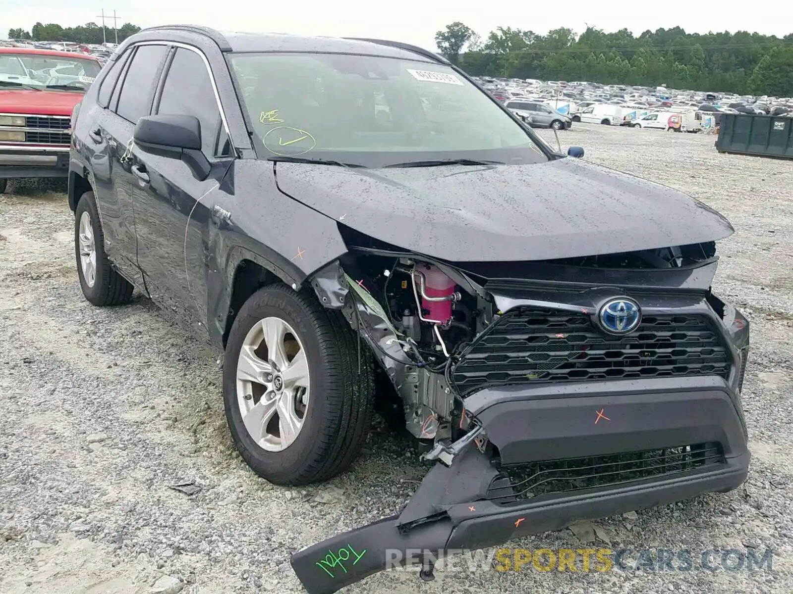 1 Photograph of a damaged car JTMLWRFV1KD011779 TOYOTA RAV4 LE 2019