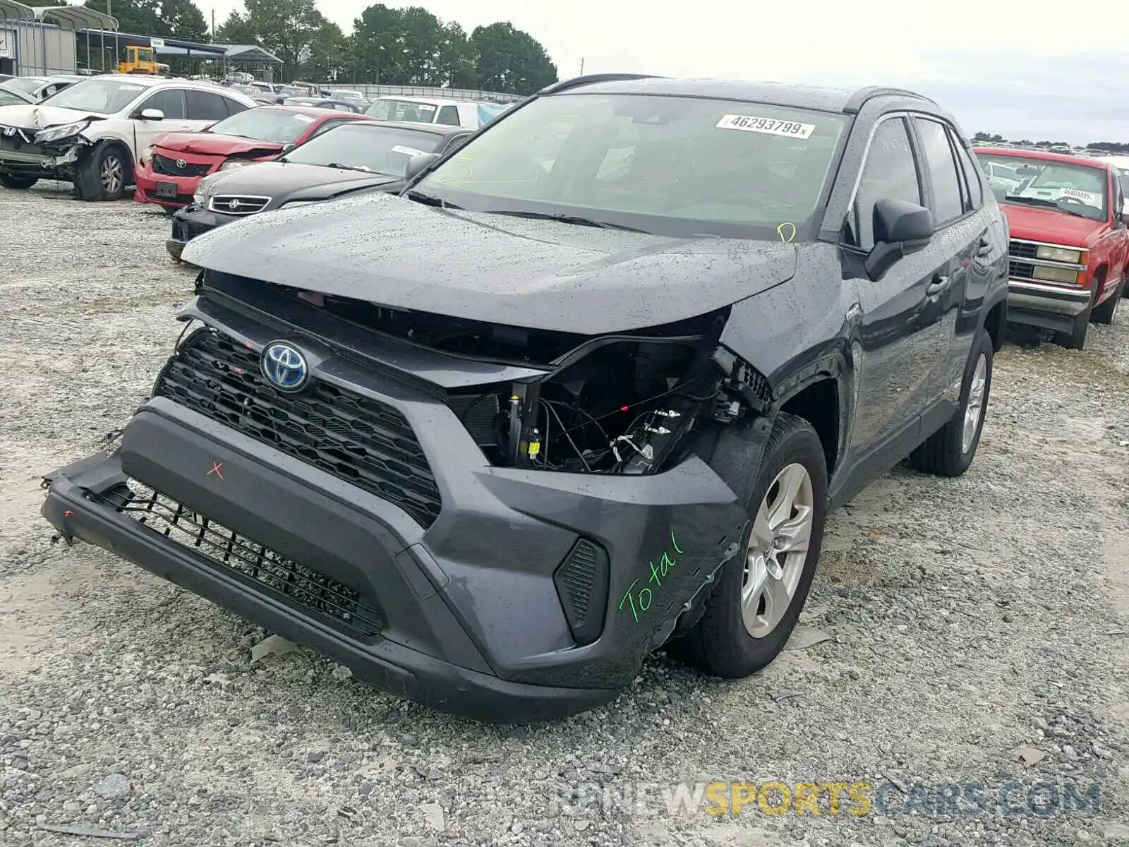 2 Photograph of a damaged car JTMLWRFV1KD011779 TOYOTA RAV4 LE 2019