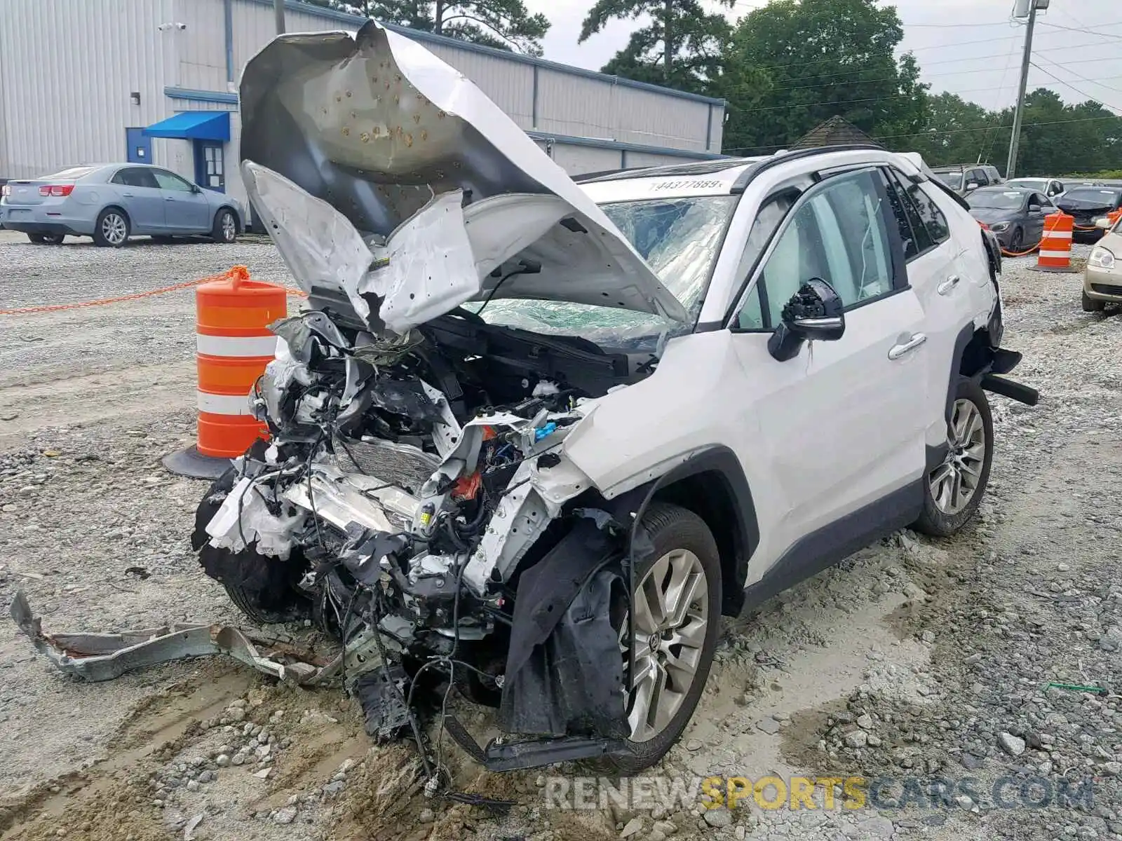 2 Photograph of a damaged car 2T3N1RFV7KW001641 TOYOTA RAV4 LIMIT 2019
