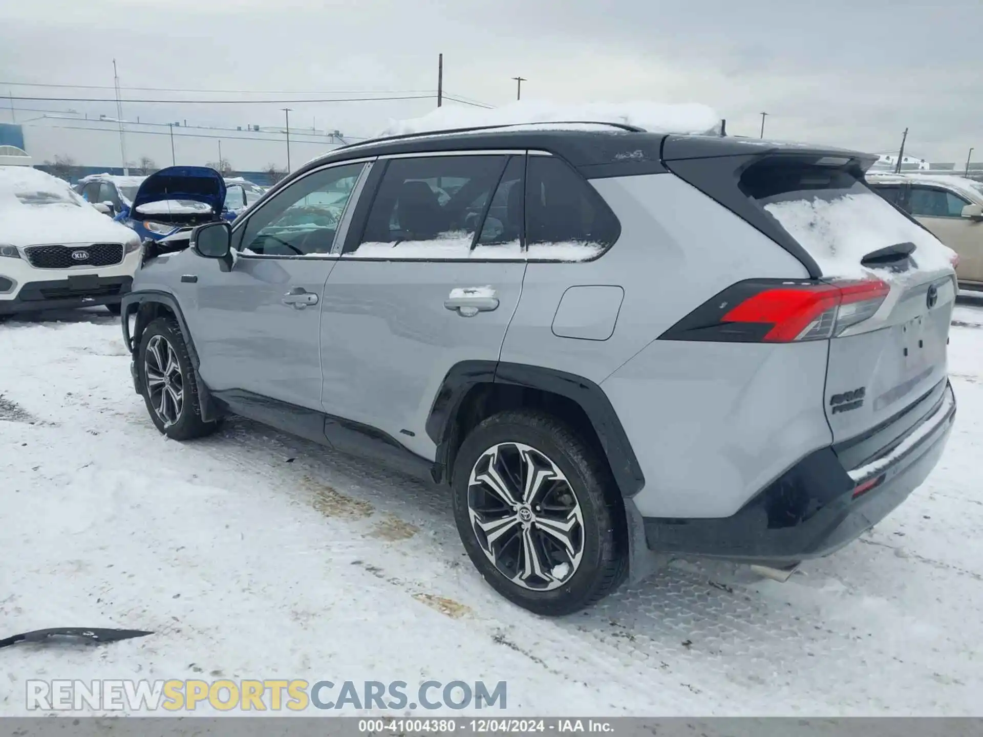 3 Photograph of a damaged car JTMFB3FVXPD148751 TOYOTA RAV4 PRIME 2023