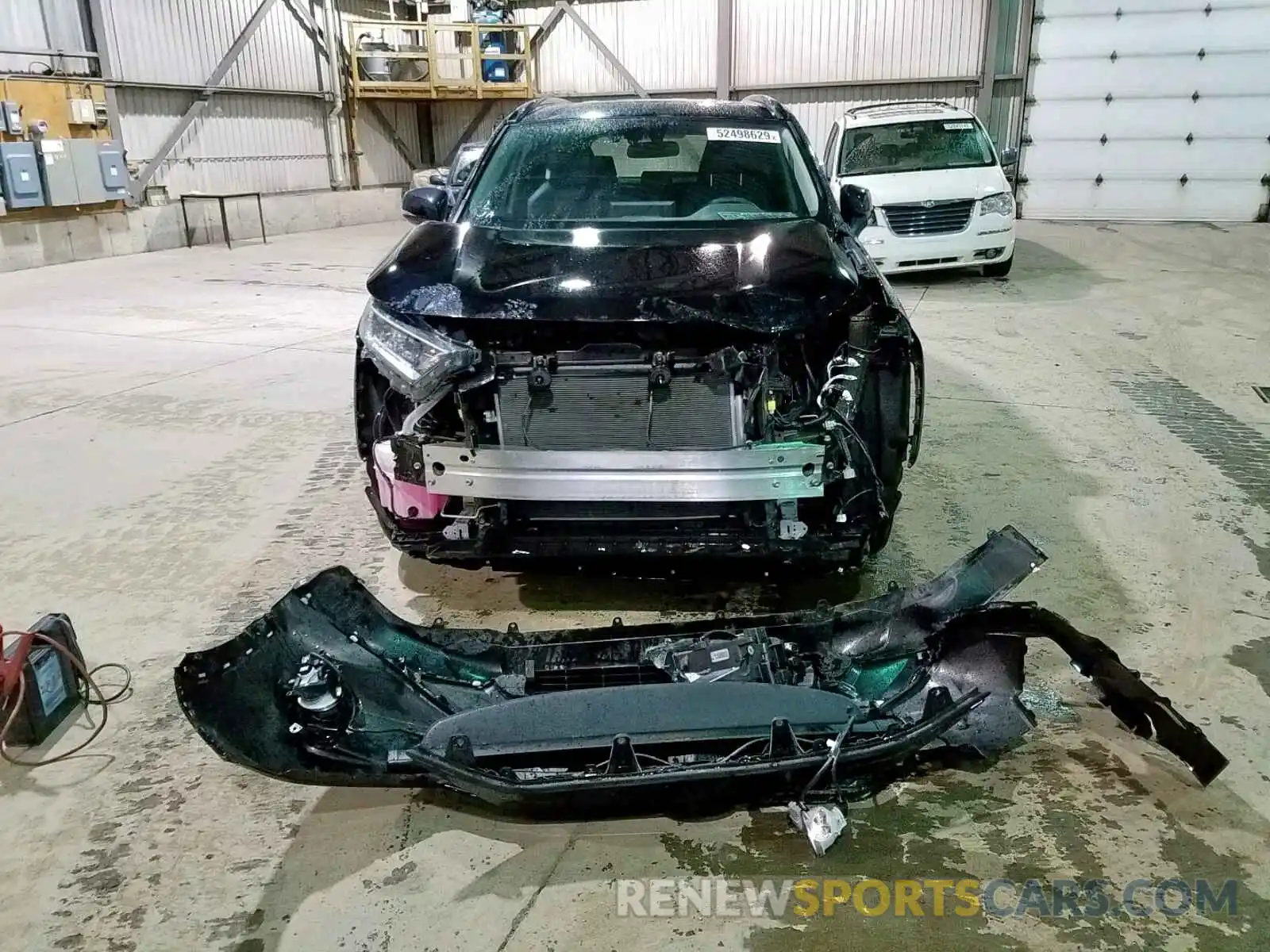 9 Photograph of a damaged car 2T3R1RFV3KW033911 TOYOTA RAV4 XLE 2019