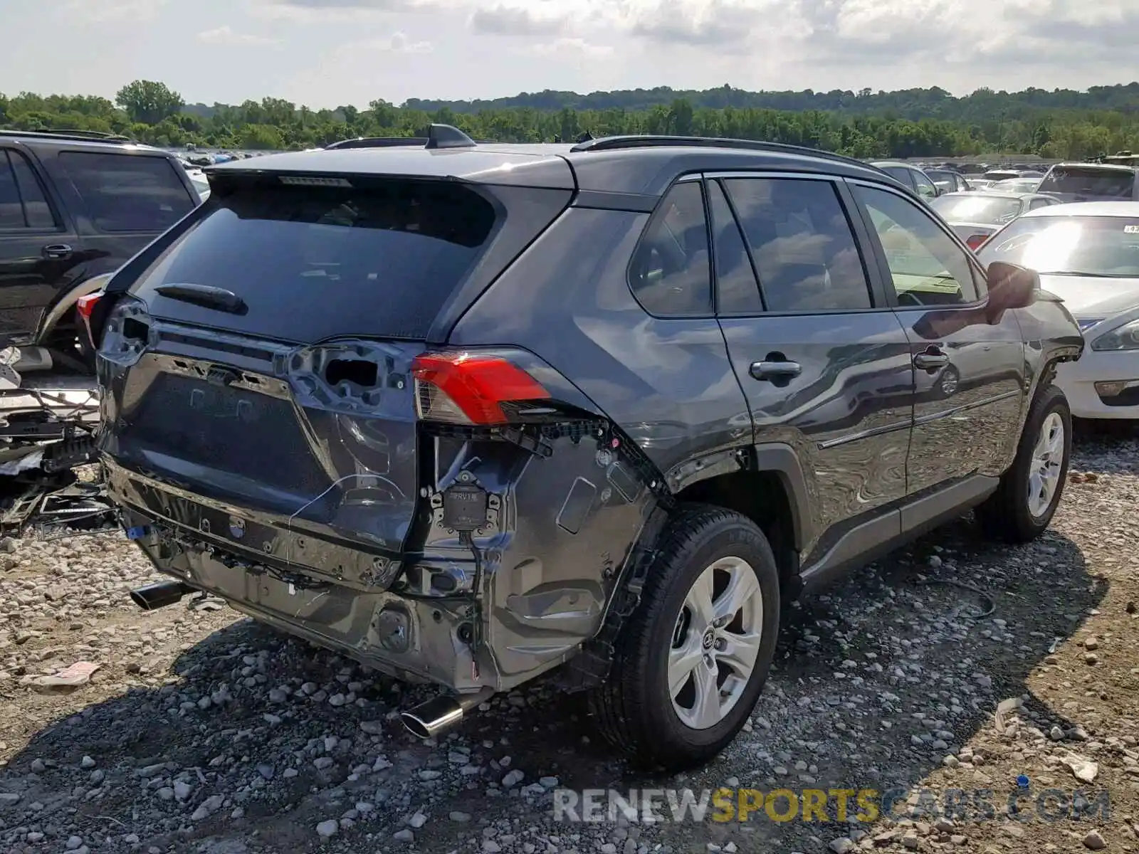 4 Photograph of a damaged car JTMW1RFV1KJ001797 TOYOTA RAV4 XLE 2019