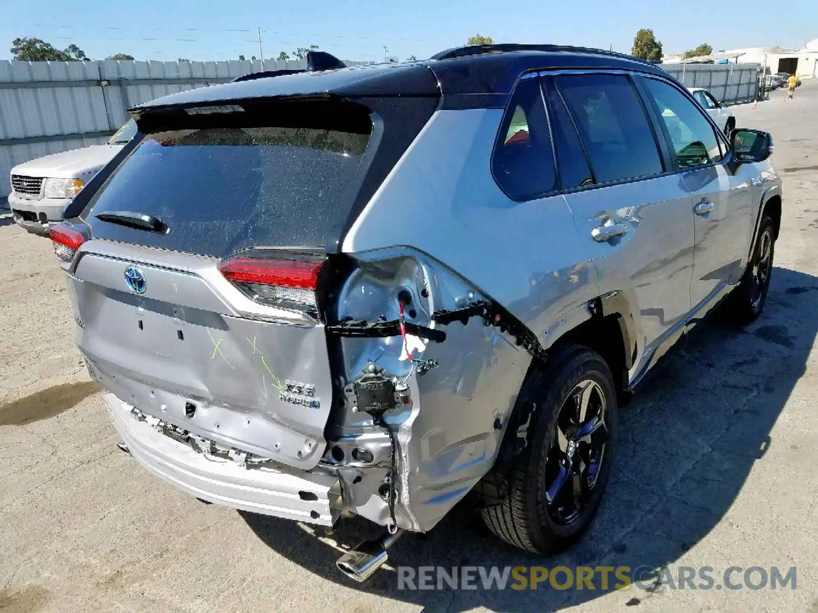 4 Photograph of a damaged car JTMEWRFV3KD505845 TOYOTA RAV4 XSE 2019