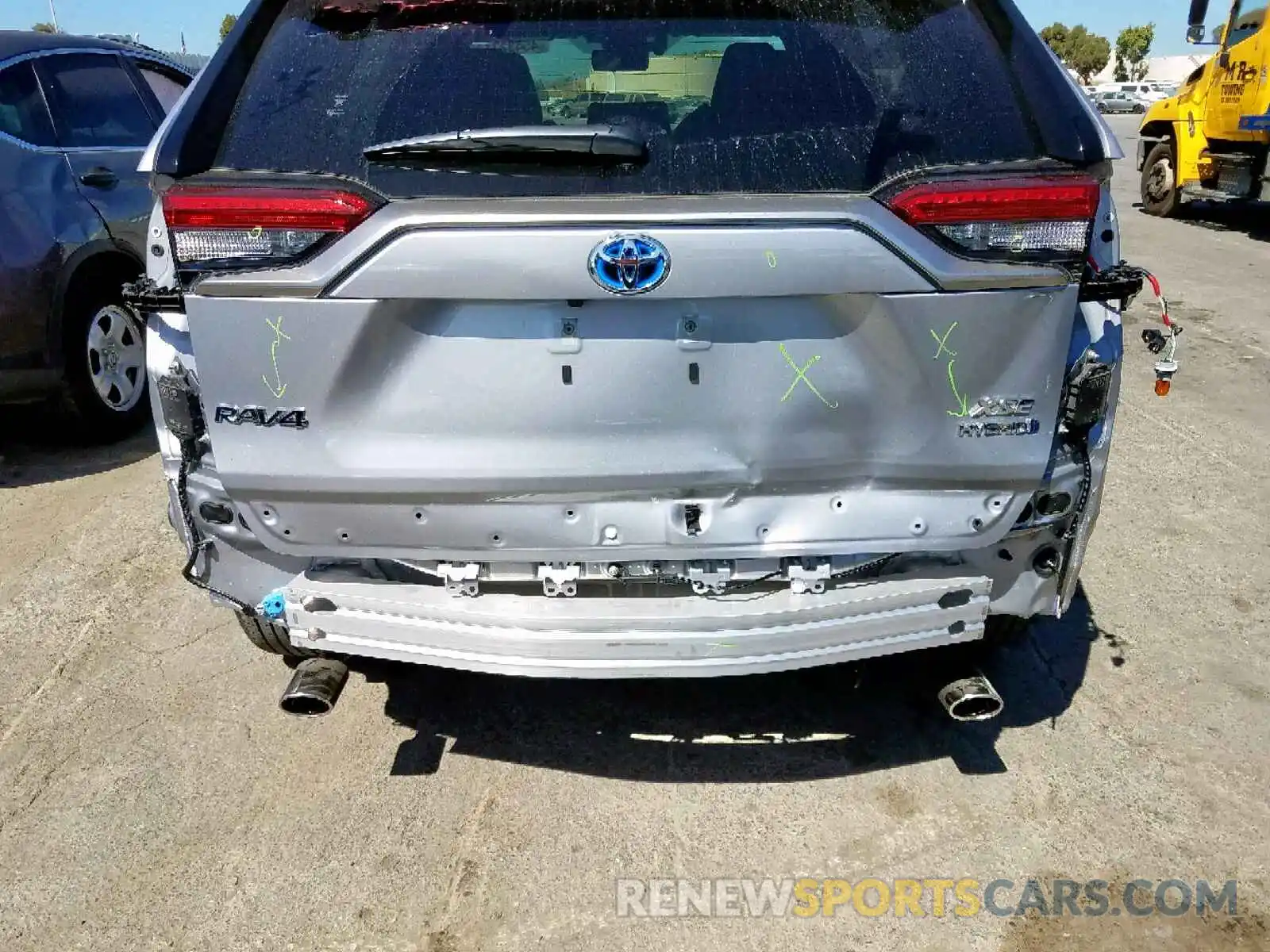 9 Photograph of a damaged car JTMEWRFV3KD505845 TOYOTA RAV4 XSE 2019