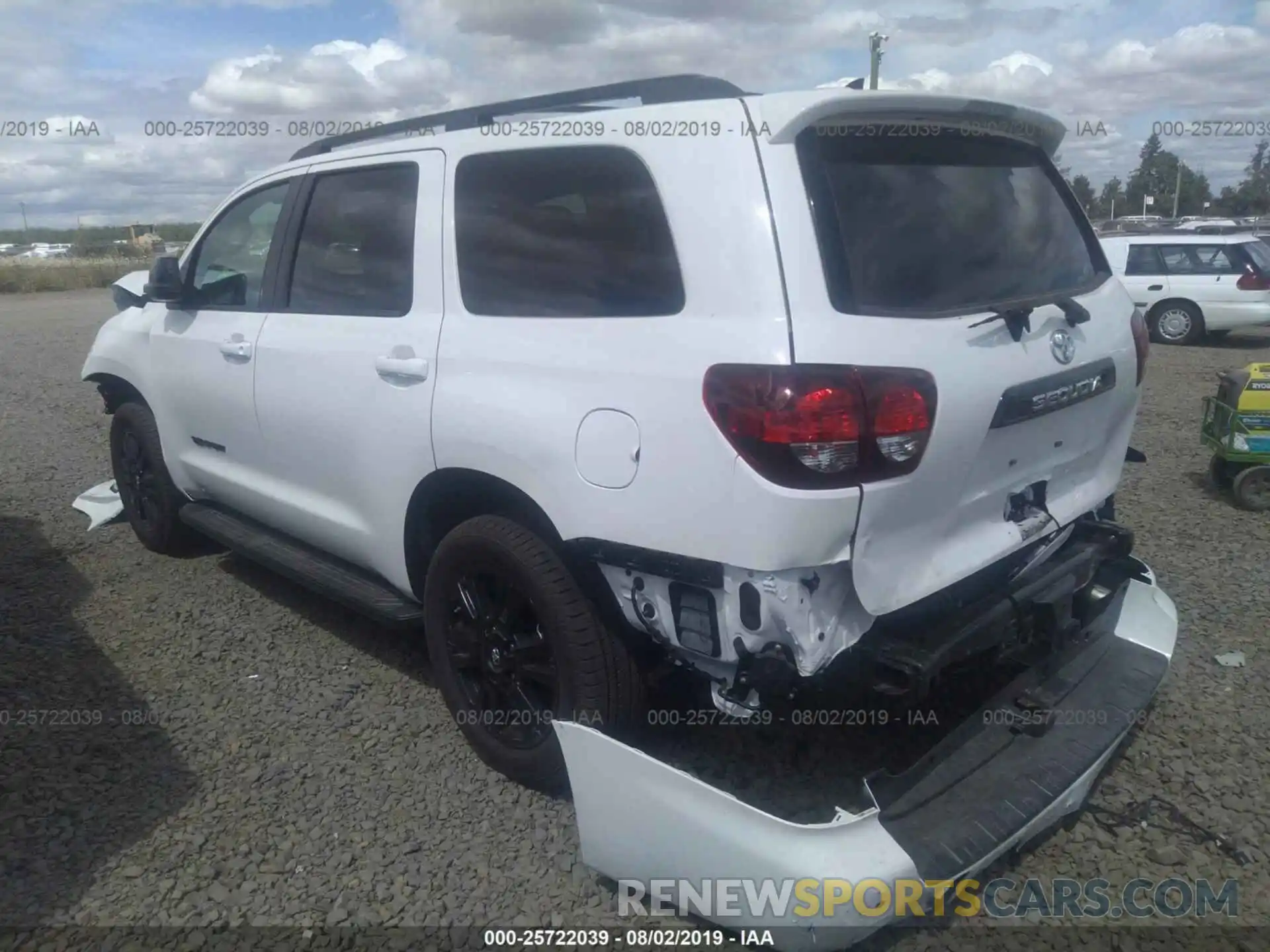3 Photograph of a damaged car 5TDBY5G12KS168056 TOYOTA SEQUOIA 2019