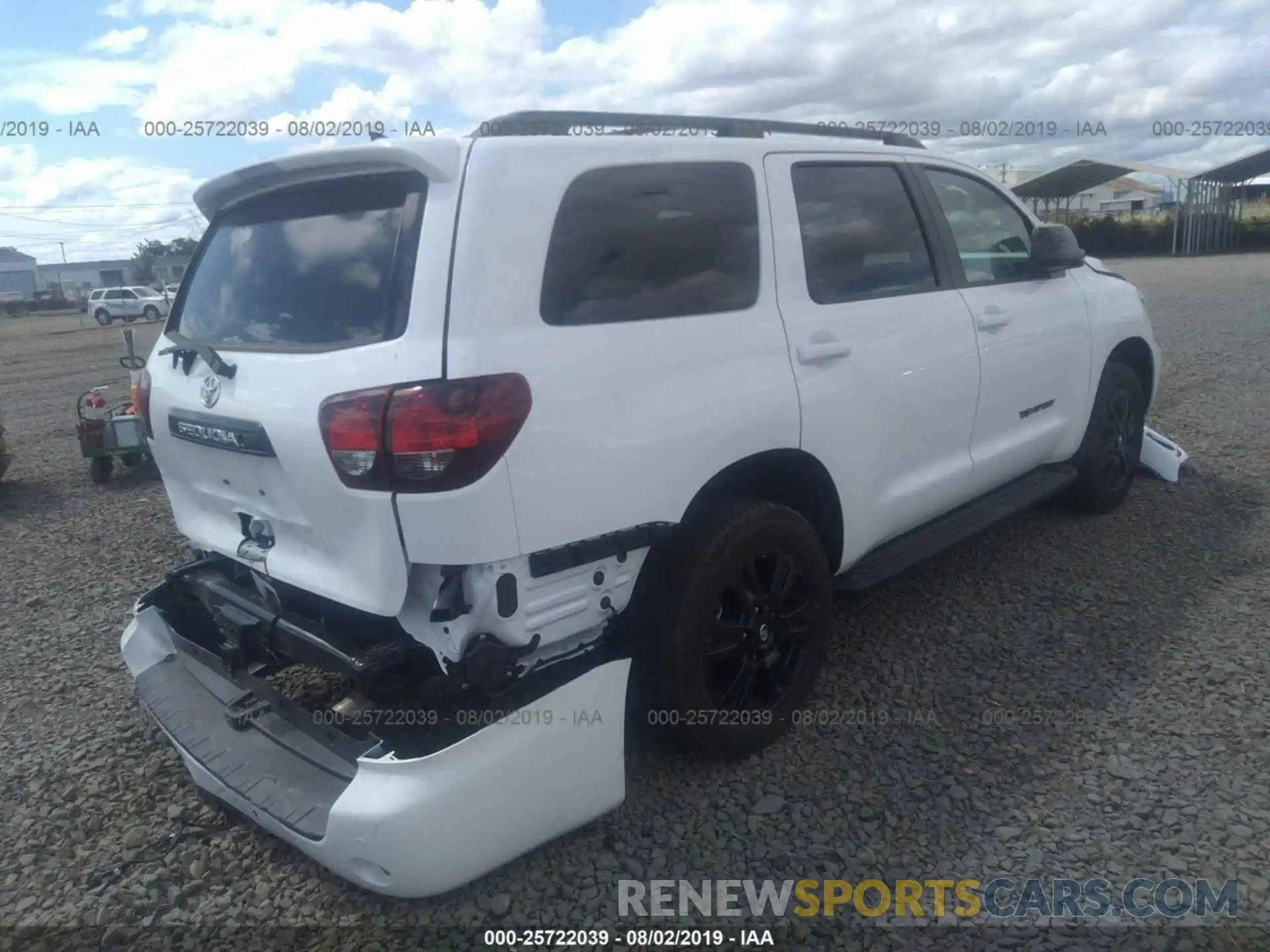 4 Photograph of a damaged car 5TDBY5G12KS168056 TOYOTA SEQUOIA 2019