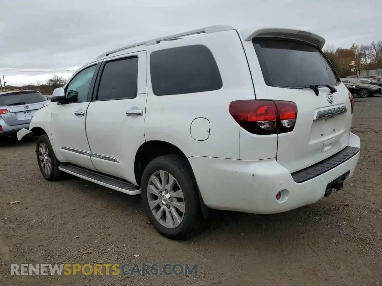 2 Photograph of a damaged car 5TDDY5G19KS165616 TOYOTA SEQUOIA 2019
