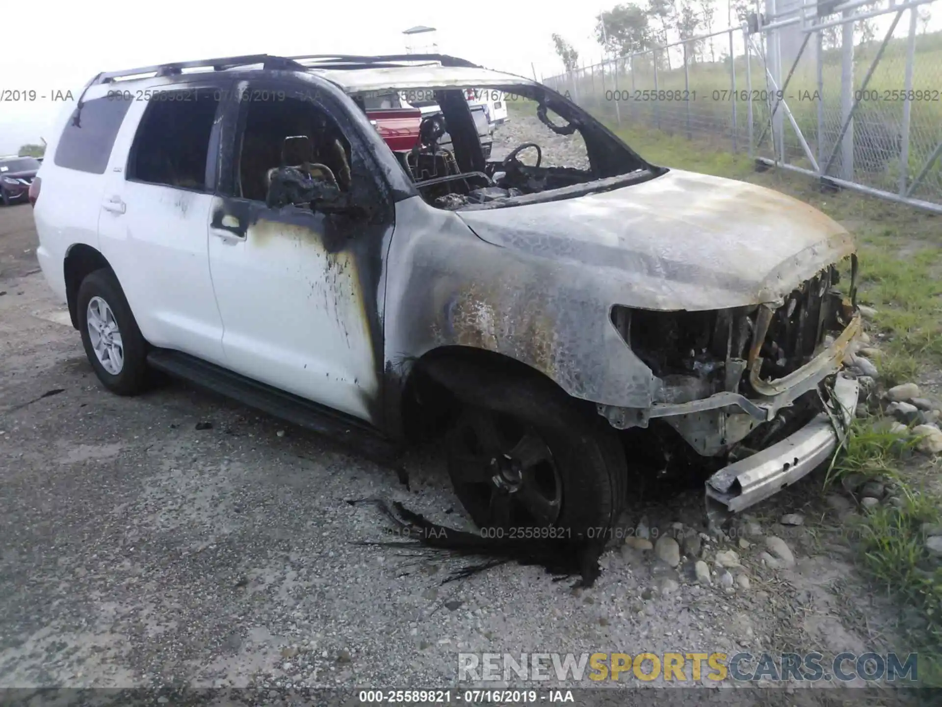 1 Photograph of a damaged car 5TDZY5G10KS072120 TOYOTA SEQUOIA 2019