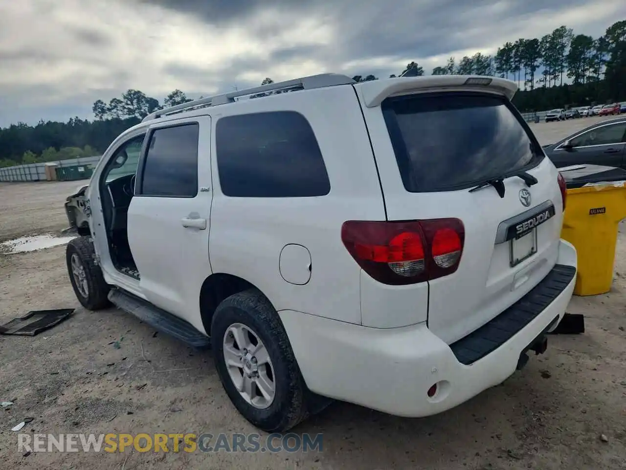 2 Photograph of a damaged car 5TDAY5A16MS075371 TOYOTA SEQUOIA 2021