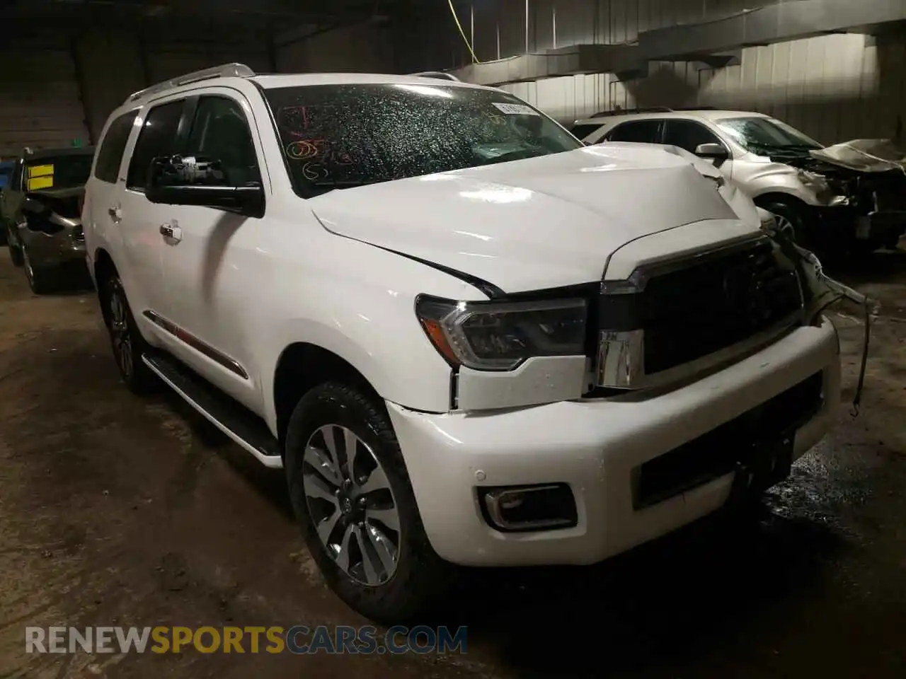 1 Photograph of a damaged car 5TDFY5B18MS186895 TOYOTA SEQUOIA 2021