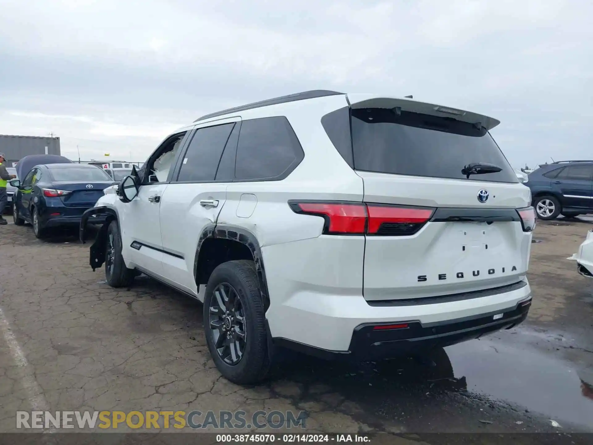 3 Photograph of a damaged car 7SVAAABA3PX006783 TOYOTA SEQUOIA 2023