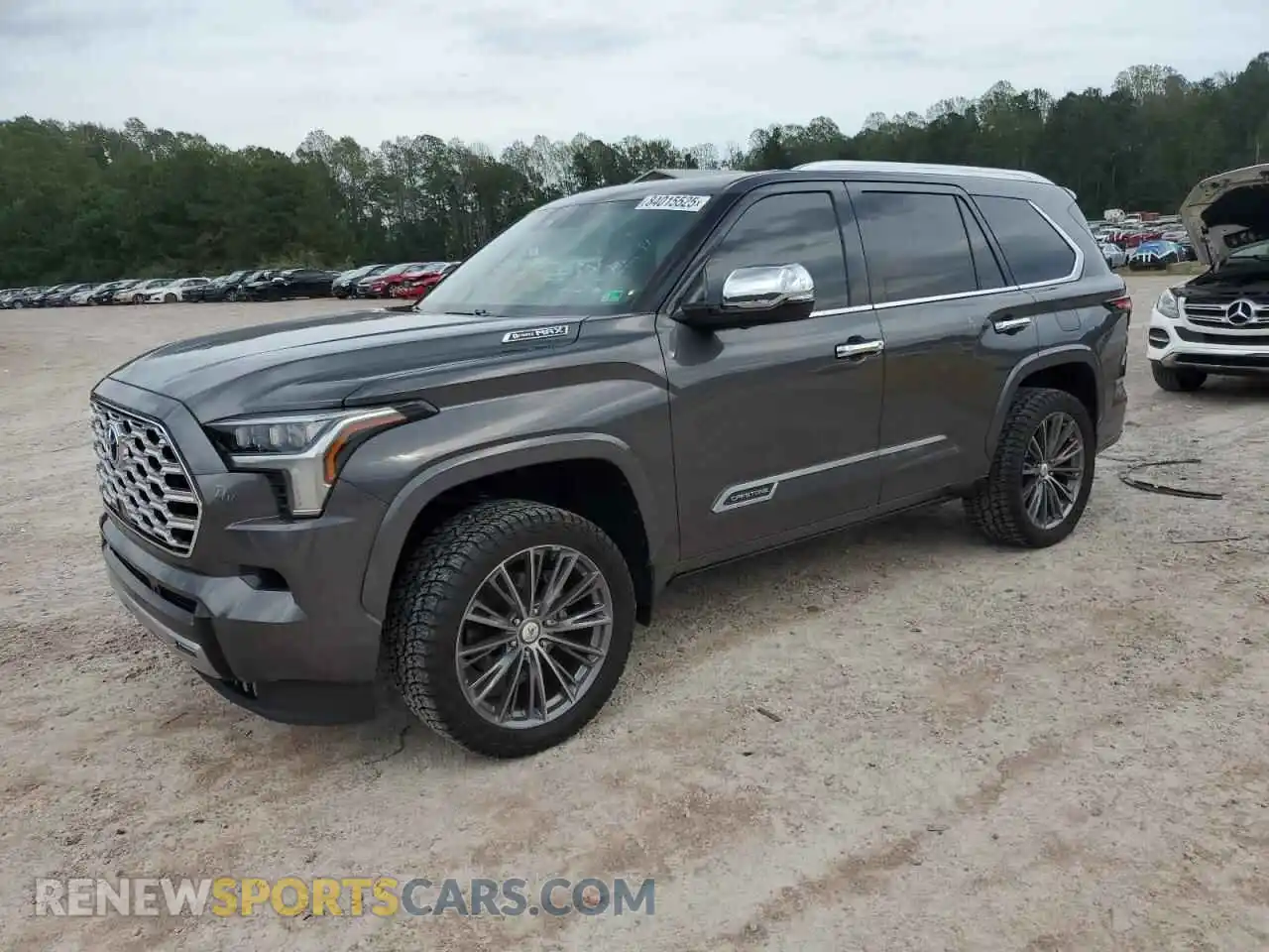1 Photograph of a damaged car 7SVAAABA5PX008924 TOYOTA SEQUOIA 2023
