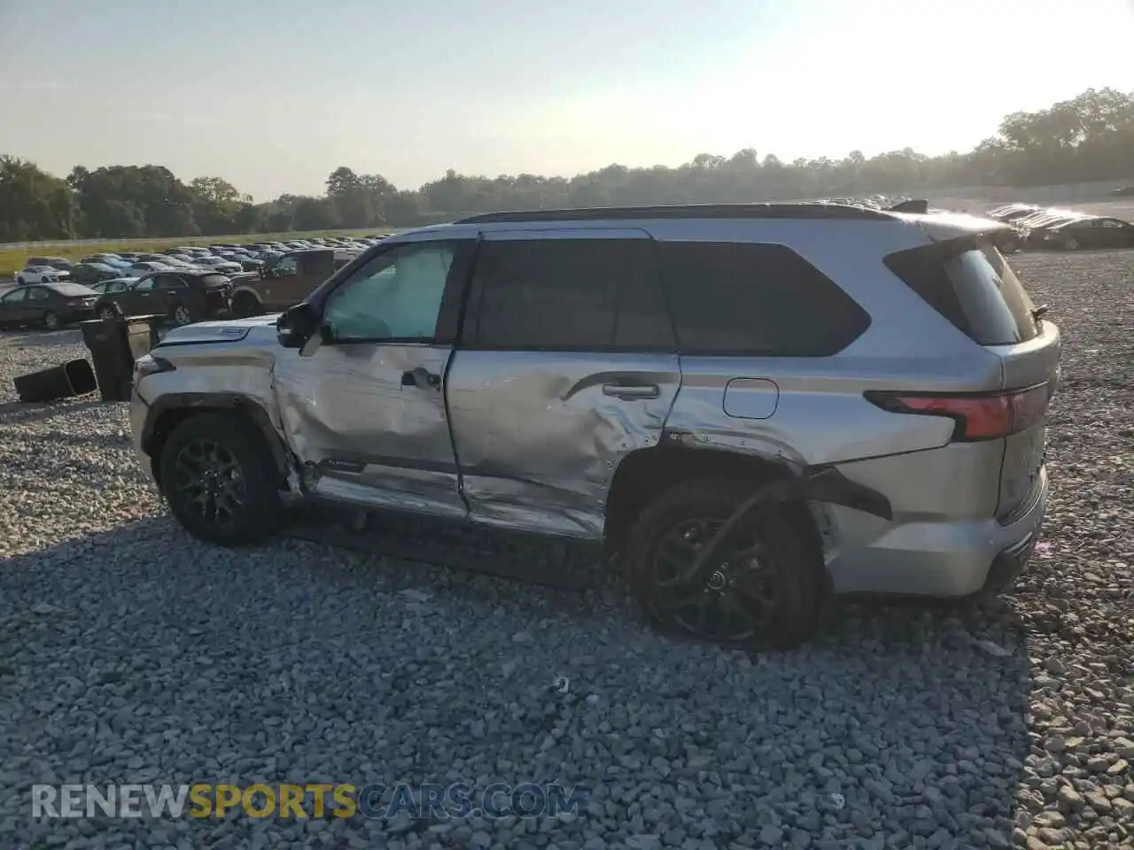 2 Photograph of a damaged car 7SVAAABA6PX015901 TOYOTA SEQUOIA 2023