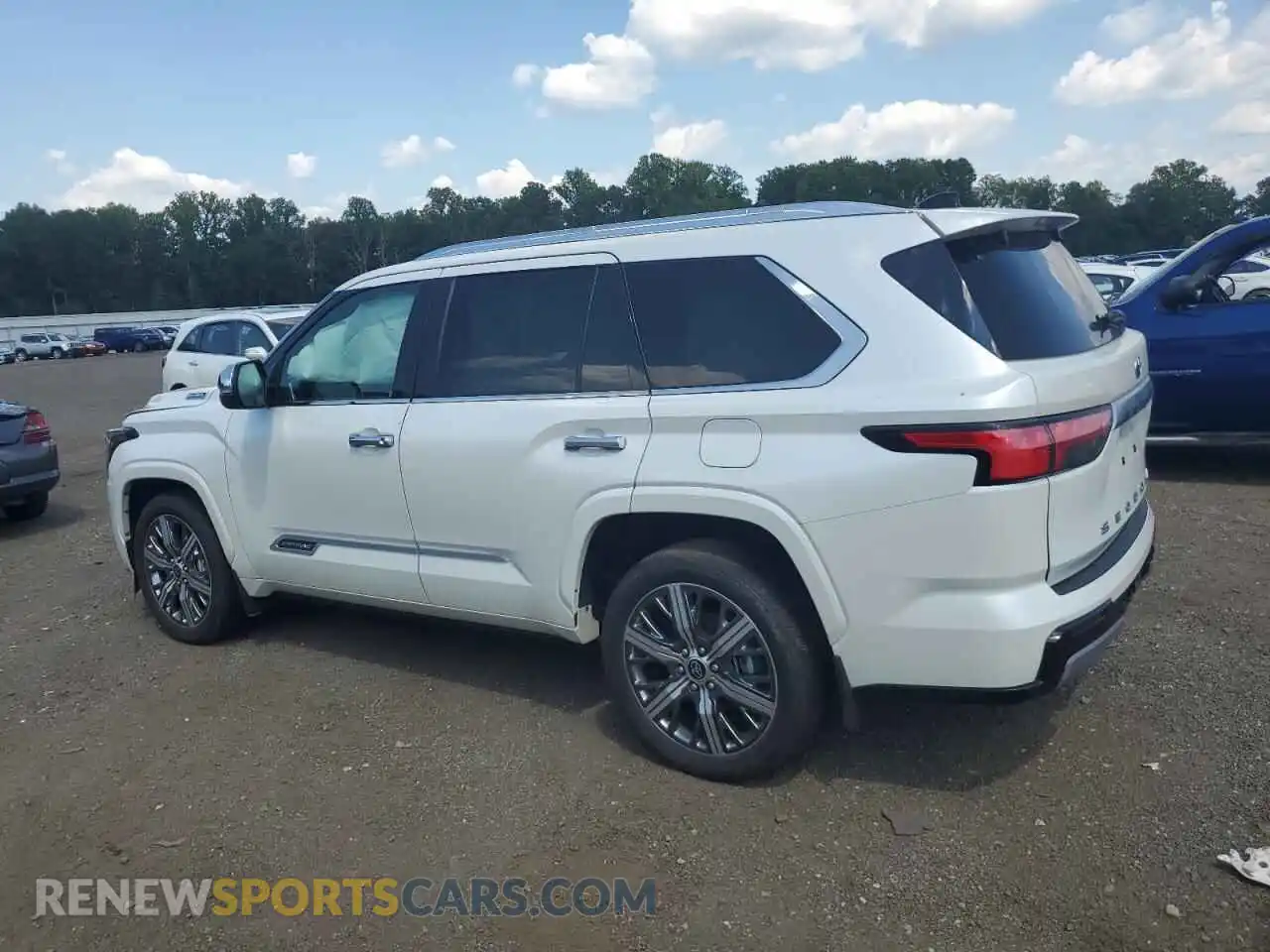 2 Photograph of a damaged car 7SVAAABAXPX005940 TOYOTA SEQUOIA 2023