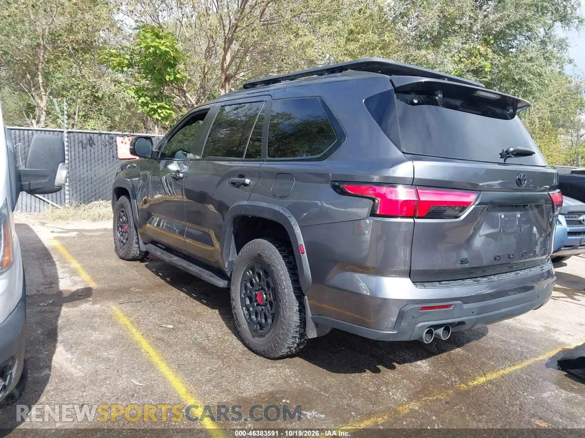 3 Photograph of a damaged car 7SVAAABA0RX045320 TOYOTA SEQUOIA 2024
