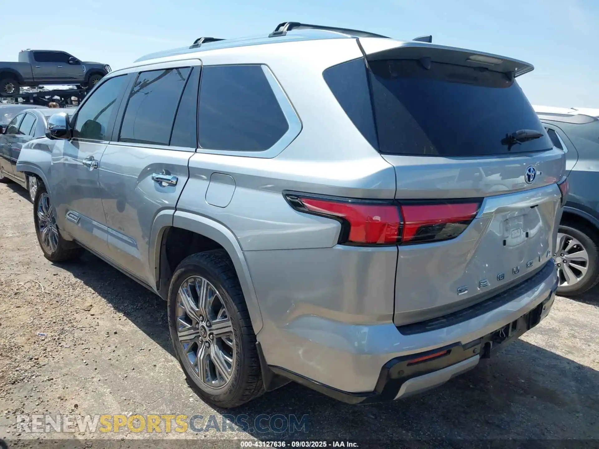 3 Фотография поврежденного автомобиля 7SVAAABA2RX034352 TOYOTA SEQUOIA 2024