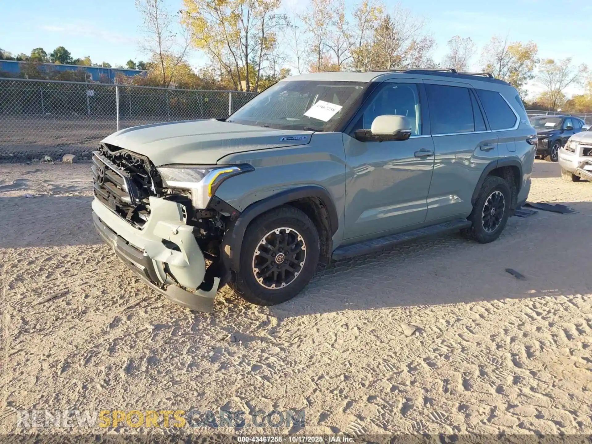 2 Photograph of a damaged car 7SVAAABA5RX033745 TOYOTA SEQUOIA 2024