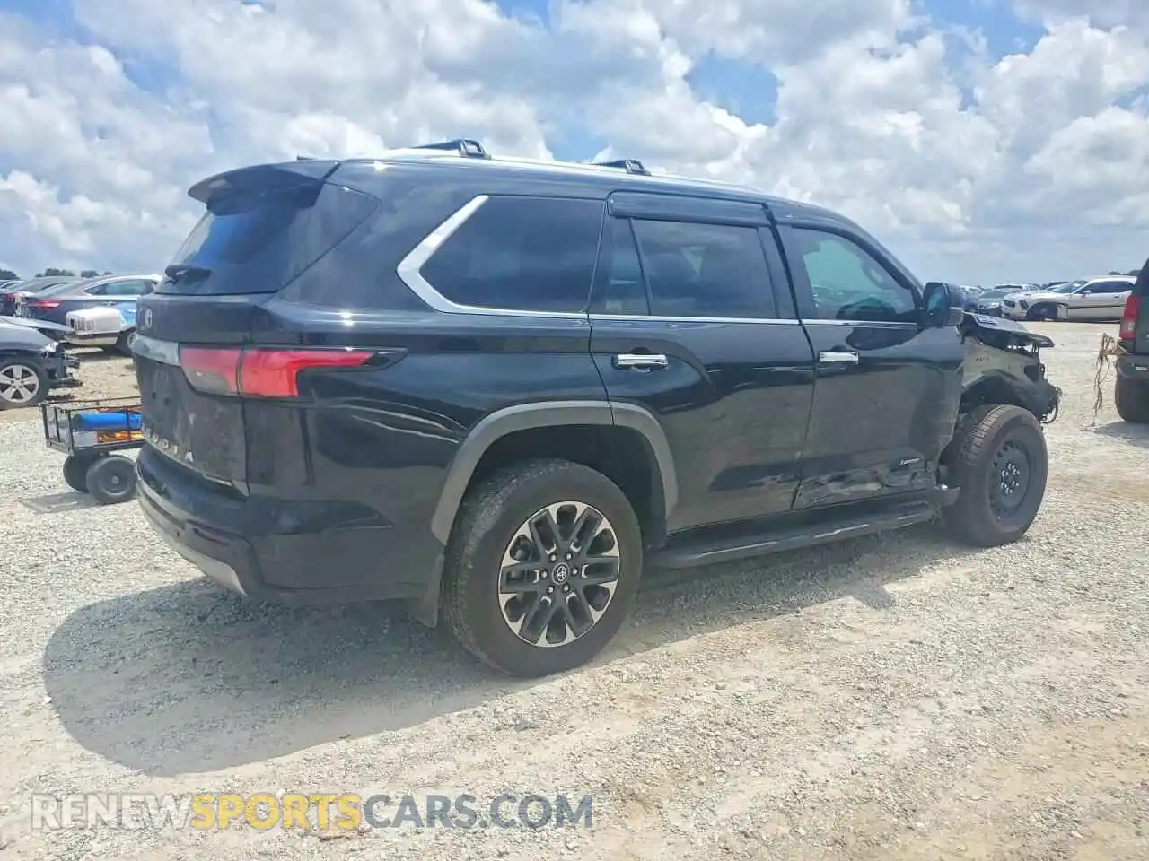 3 fotografías del automóvil dañado 7SVAAABA1SX060947 TOYOTA SEQUOIA 2025