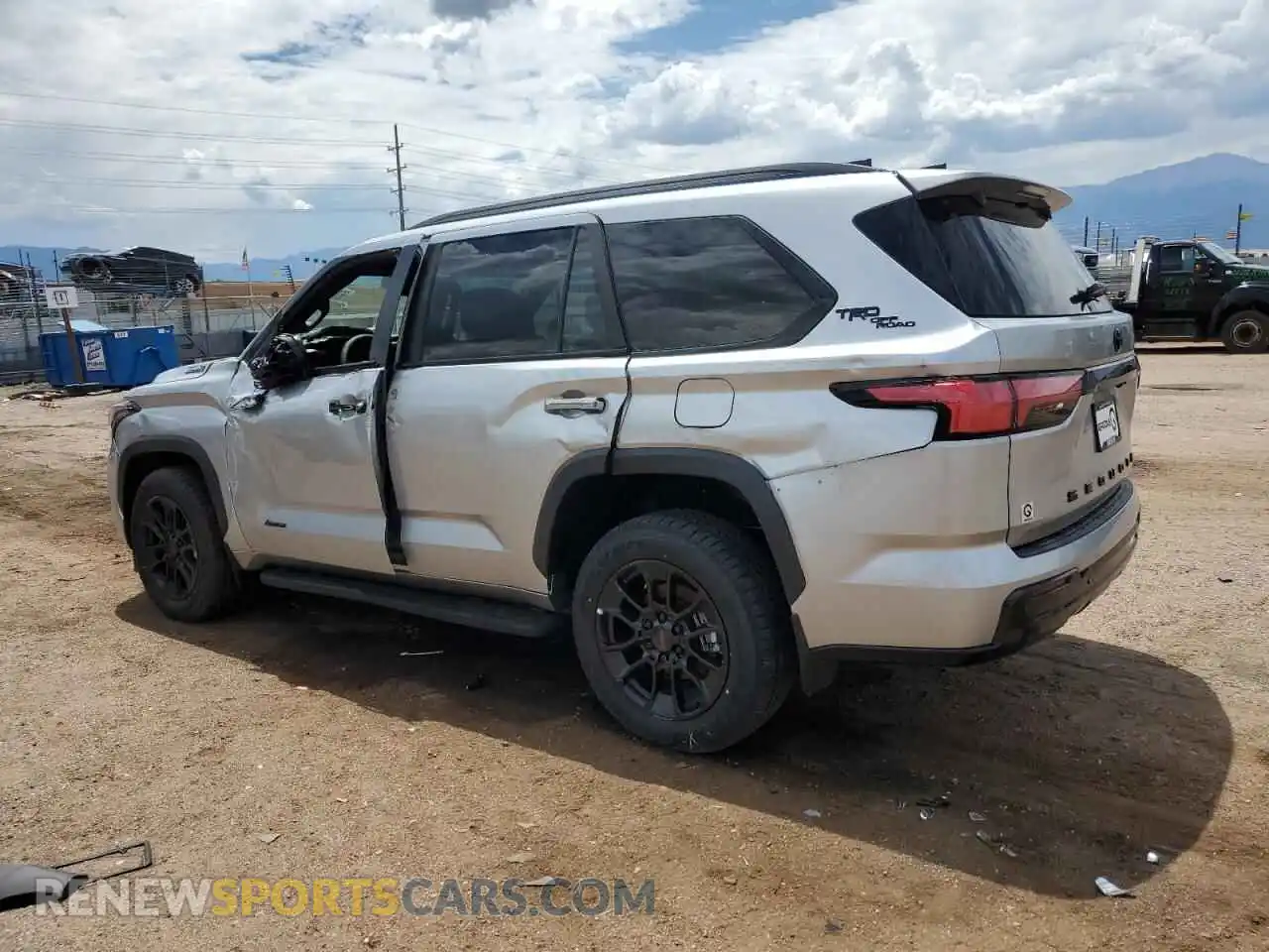 2 Photograph of a damaged car 7SVAAABA1SX061385 TOYOTA SEQUOIA 2025