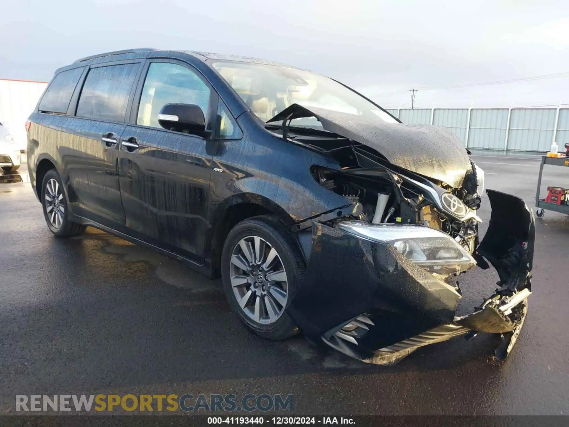 1 Photograph of a damaged car 5TDDZ3DC2LS251388 TOYOTA SIENNA 2020