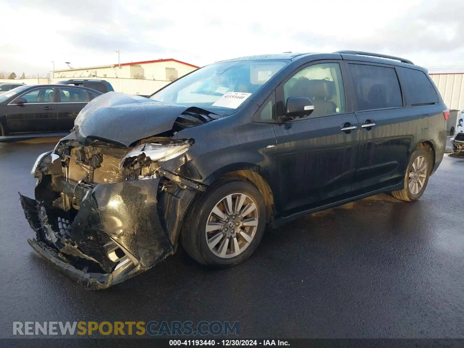 2 Photograph of a damaged car 5TDDZ3DC2LS251388 TOYOTA SIENNA 2020