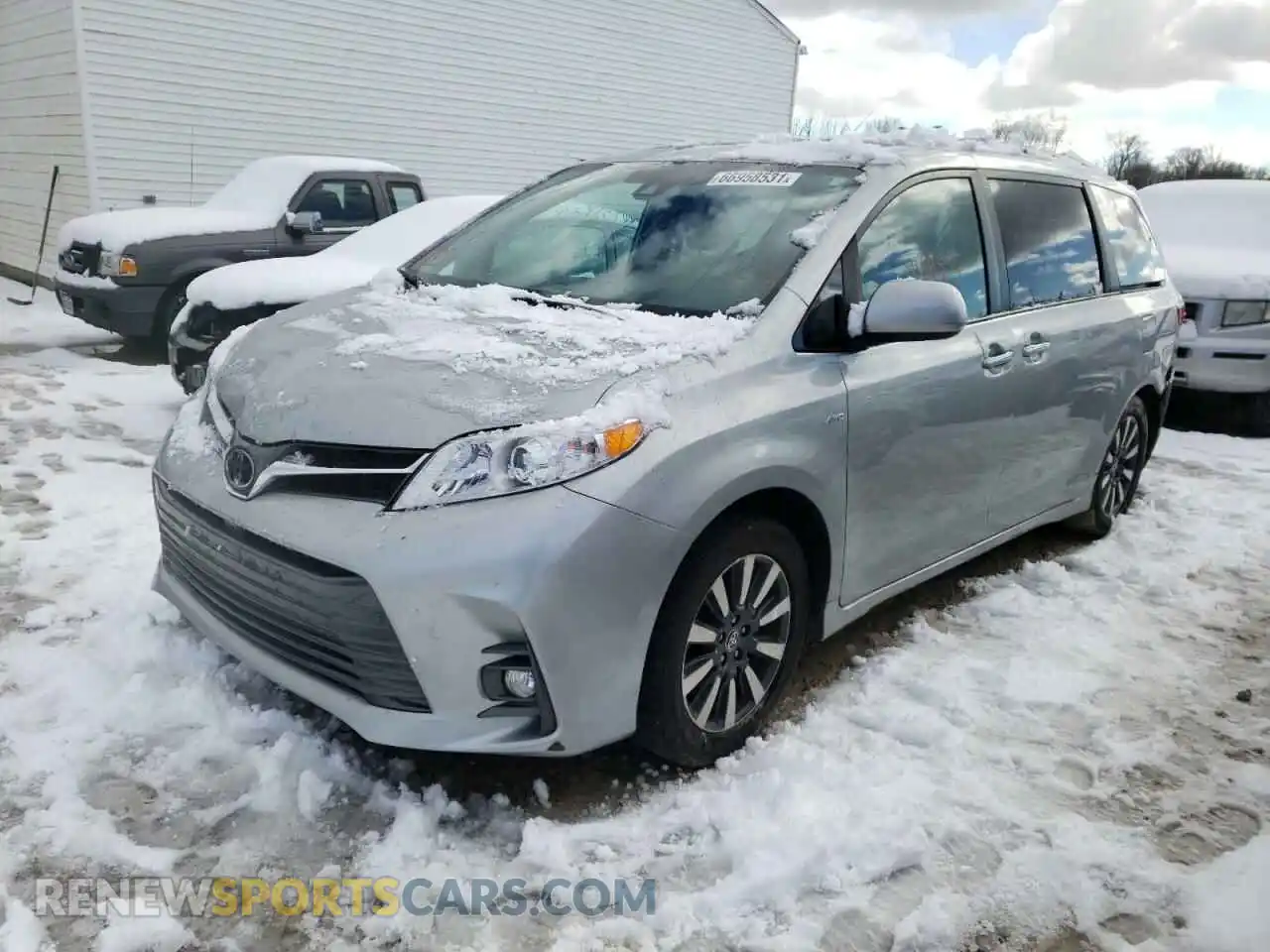 2 Photograph of a damaged car 5TDDZ3DC6LS249840 TOYOTA SIENNA 2020