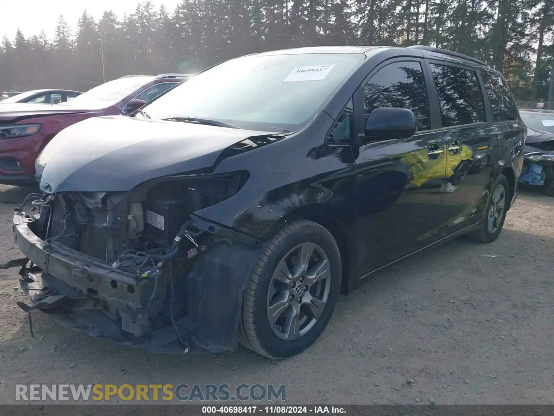 2 Photograph of a damaged car 5TDEZ3DC2LS251377 TOYOTA SIENNA 2020