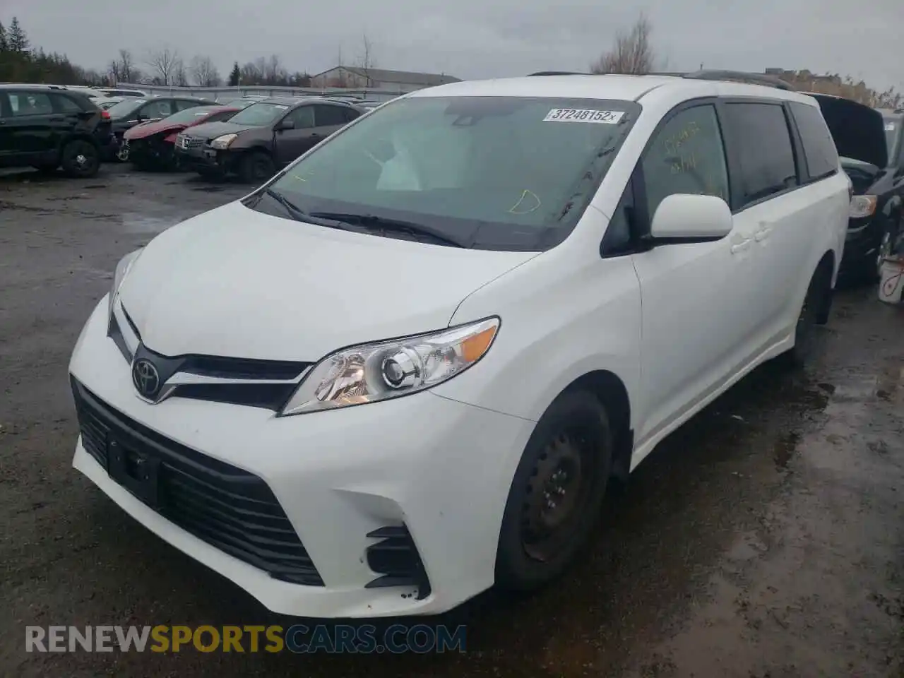 2 fotografías del automóvil dañado 5TDKZ3DC0LS060026 TOYOTA SIENNA 2020