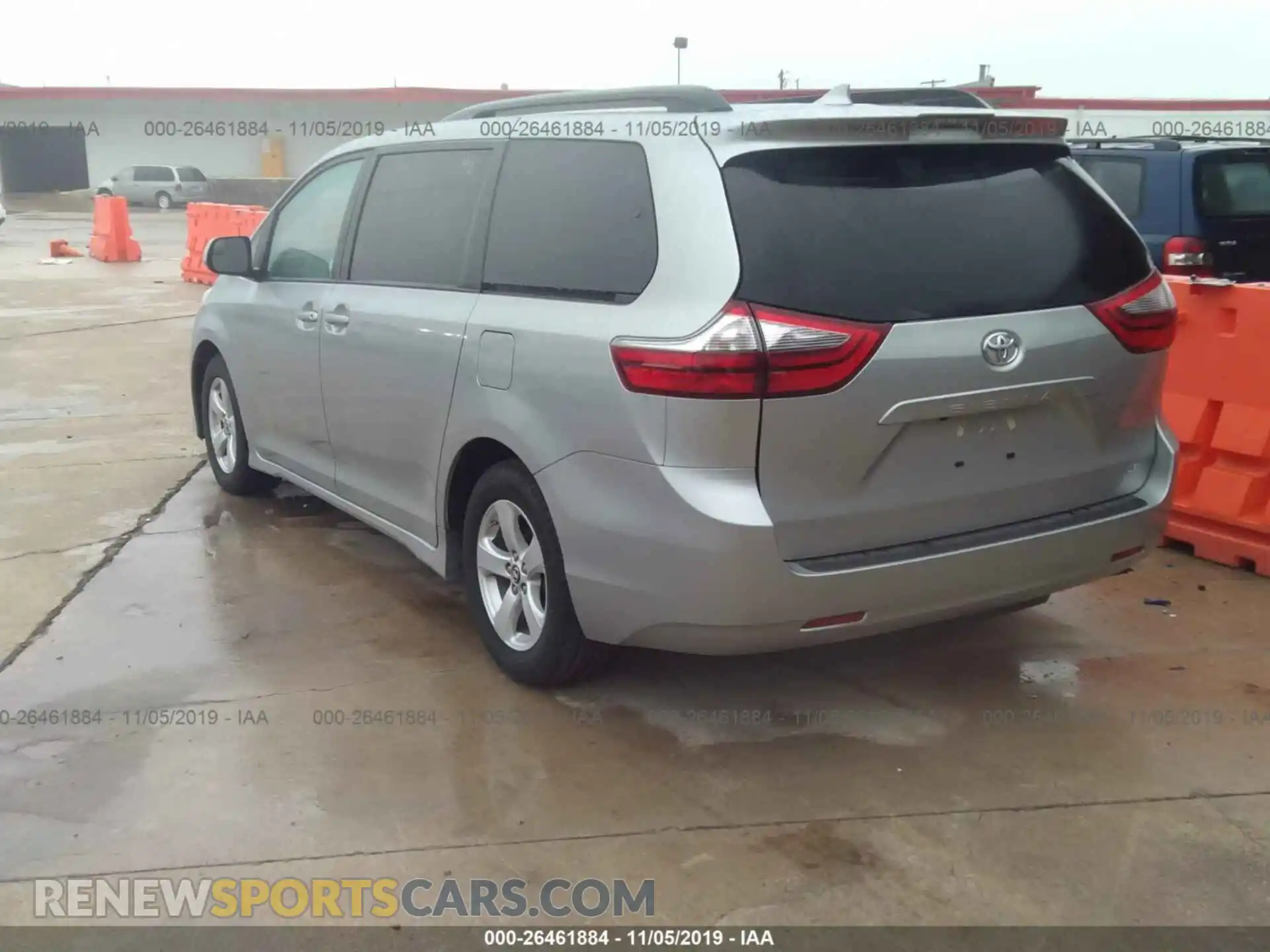 3 Photograph of a damaged car 5TDKZ3DC2LS022832 TOYOTA SIENNA 2020