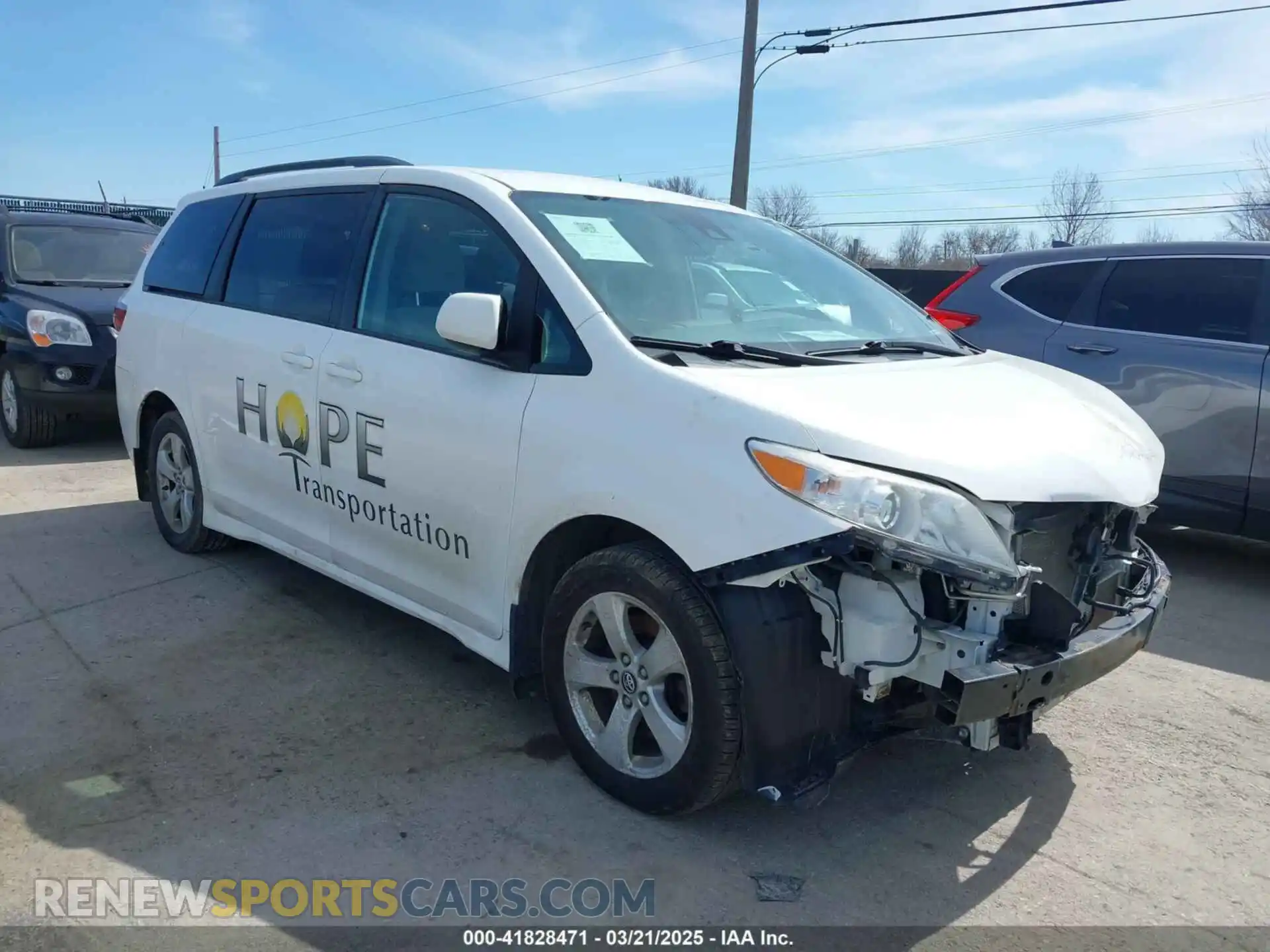 1 Photograph of a damaged car 5TDKZ3DC2LS024290 TOYOTA SIENNA 2020