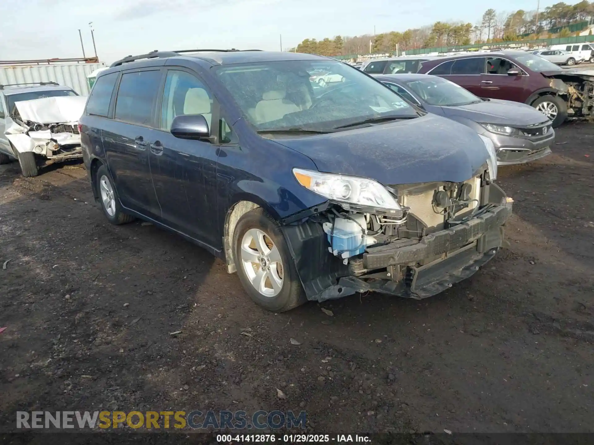 1 Photograph of a damaged car 5TDKZ3DC4LS050616 TOYOTA SIENNA 2020