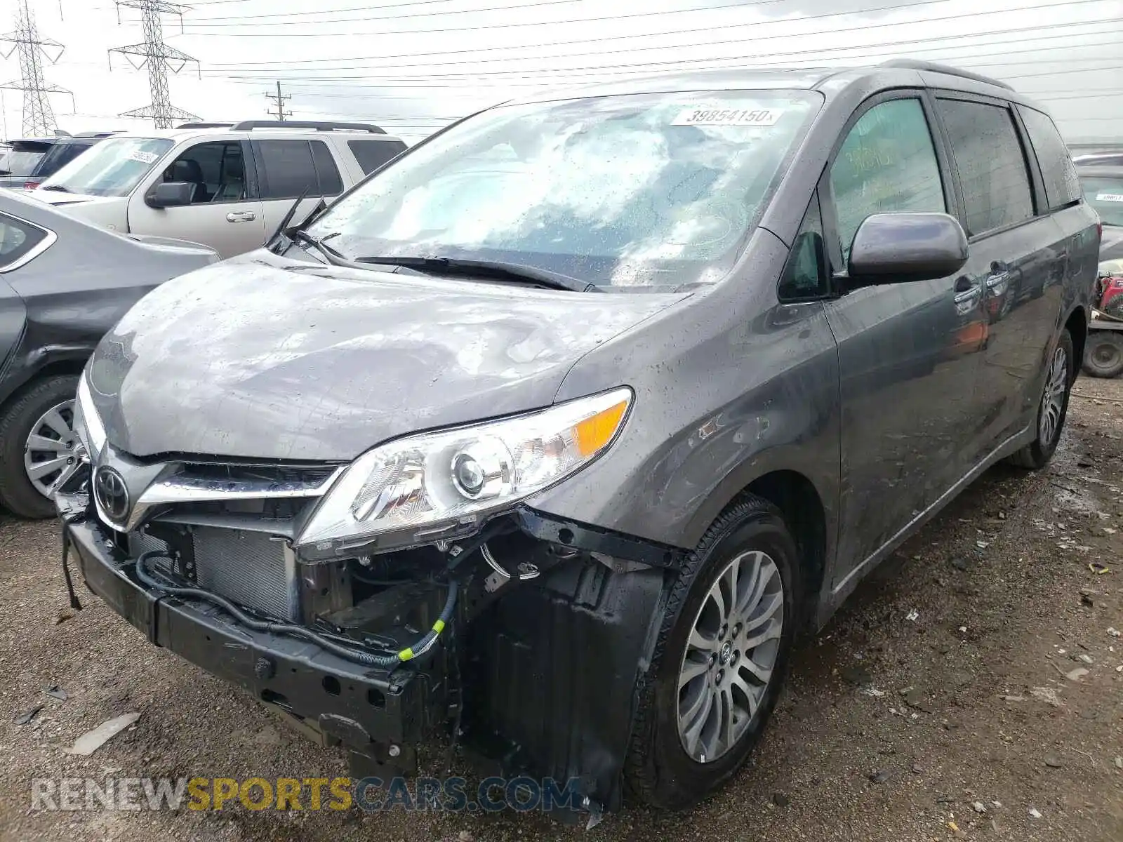 2 Photograph of a damaged car 5TDYZ3DC4LS045653 TOYOTA SIENNA 2020