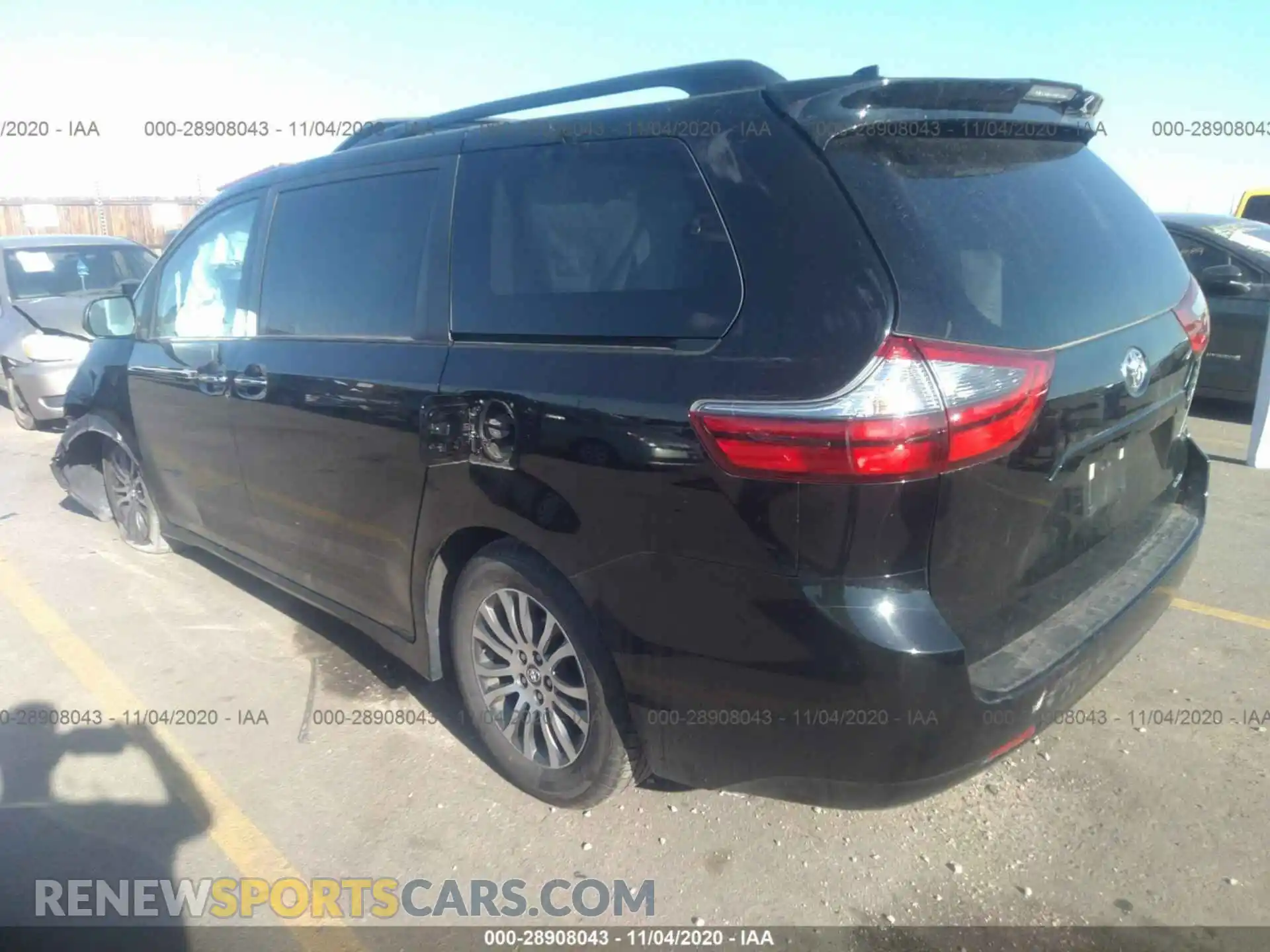 3 Photograph of a damaged car 5TDYZ3DC5LS049615 TOYOTA SIENNA 2020
