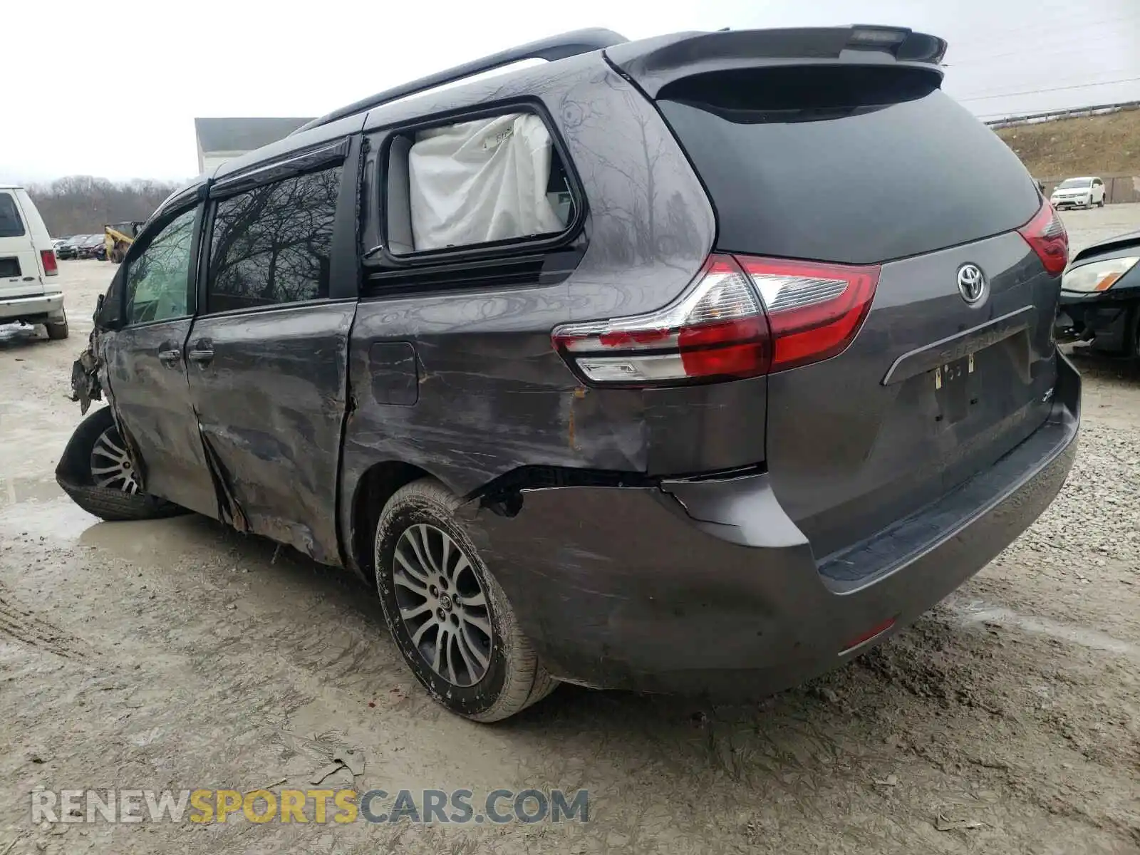3 Photograph of a damaged car 5TDYZ3DCXLS023799 TOYOTA SIENNA 2020