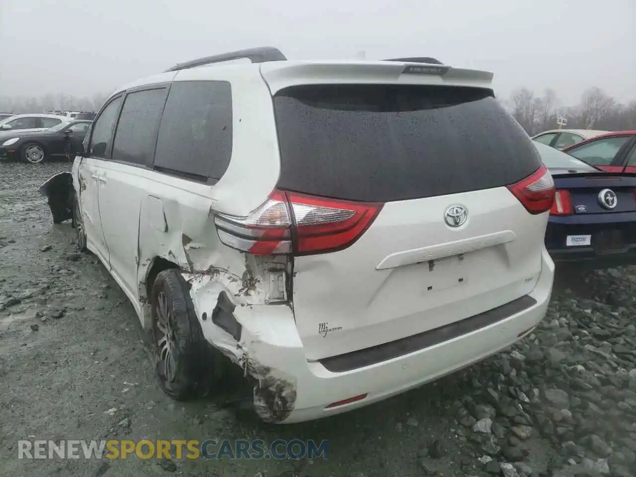 3 Photograph of a damaged car 5TDYZ3DCXLS034172 TOYOTA SIENNA 2020