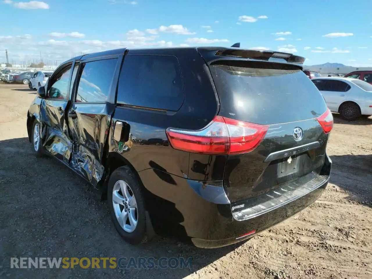 3 Photograph of a damaged car 5TDZZ3DC9LS080645 TOYOTA SIENNA 2020
