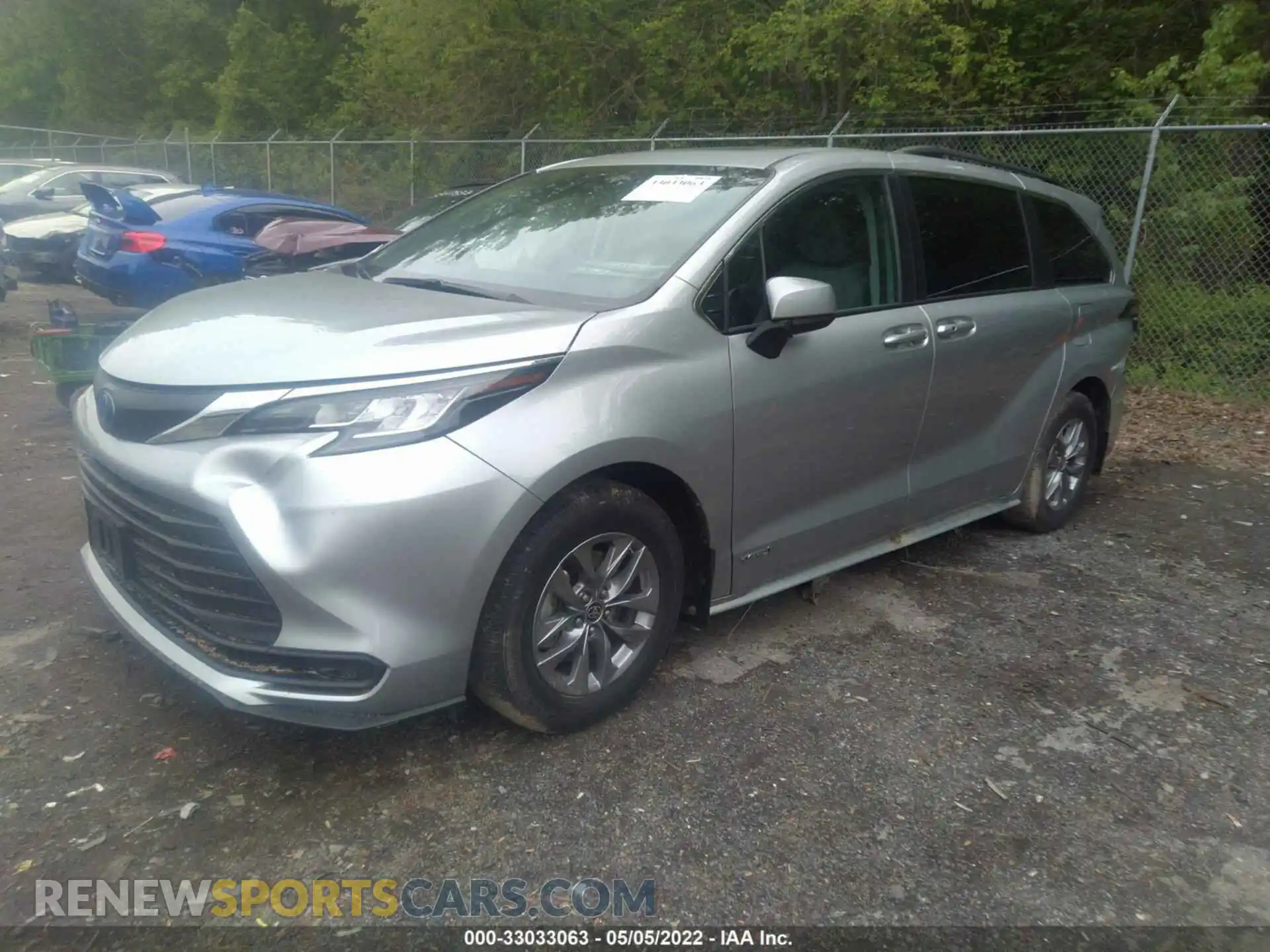 2 Photograph of a damaged car 5TDBRKEC6MS031494 TOYOTA SIENNA 2021