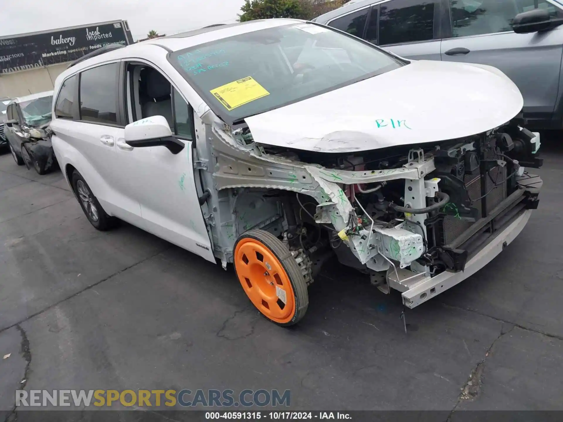 1 Photograph of a damaged car 5TDBRKEC7MS014509 TOYOTA SIENNA 2021