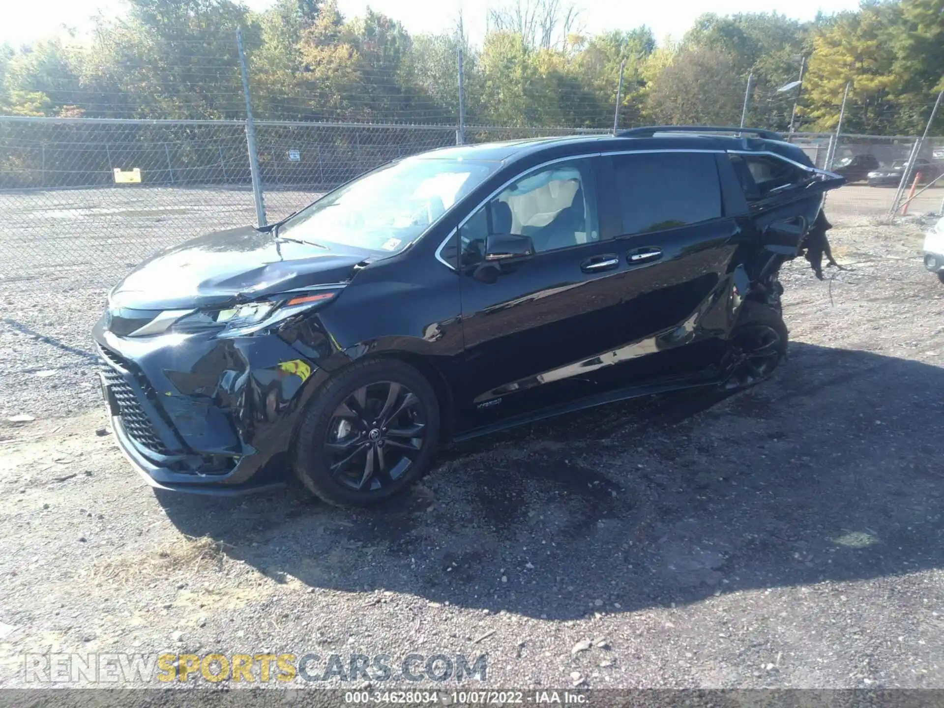 2 Photograph of a damaged car 5TDDRKEC1MS058580 TOYOTA SIENNA 2021