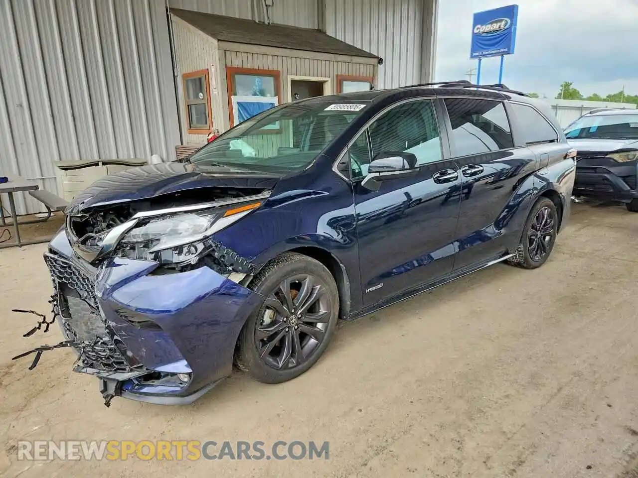 1 Фотография поврежденного автомобиля 5TDDRKEC5MS029843 TOYOTA SIENNA 2021