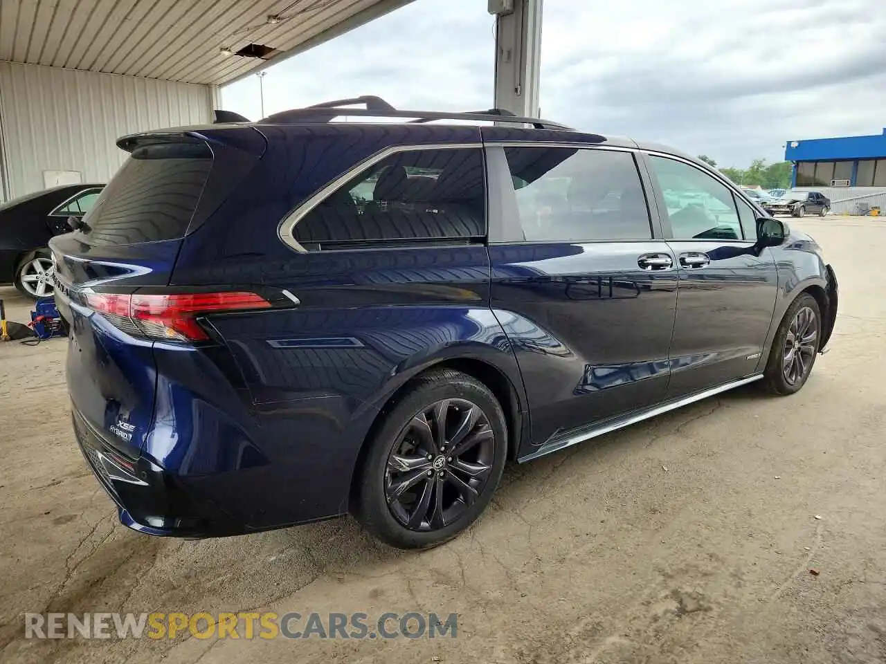 3 Фотография поврежденного автомобиля 5TDDRKEC5MS029843 TOYOTA SIENNA 2021