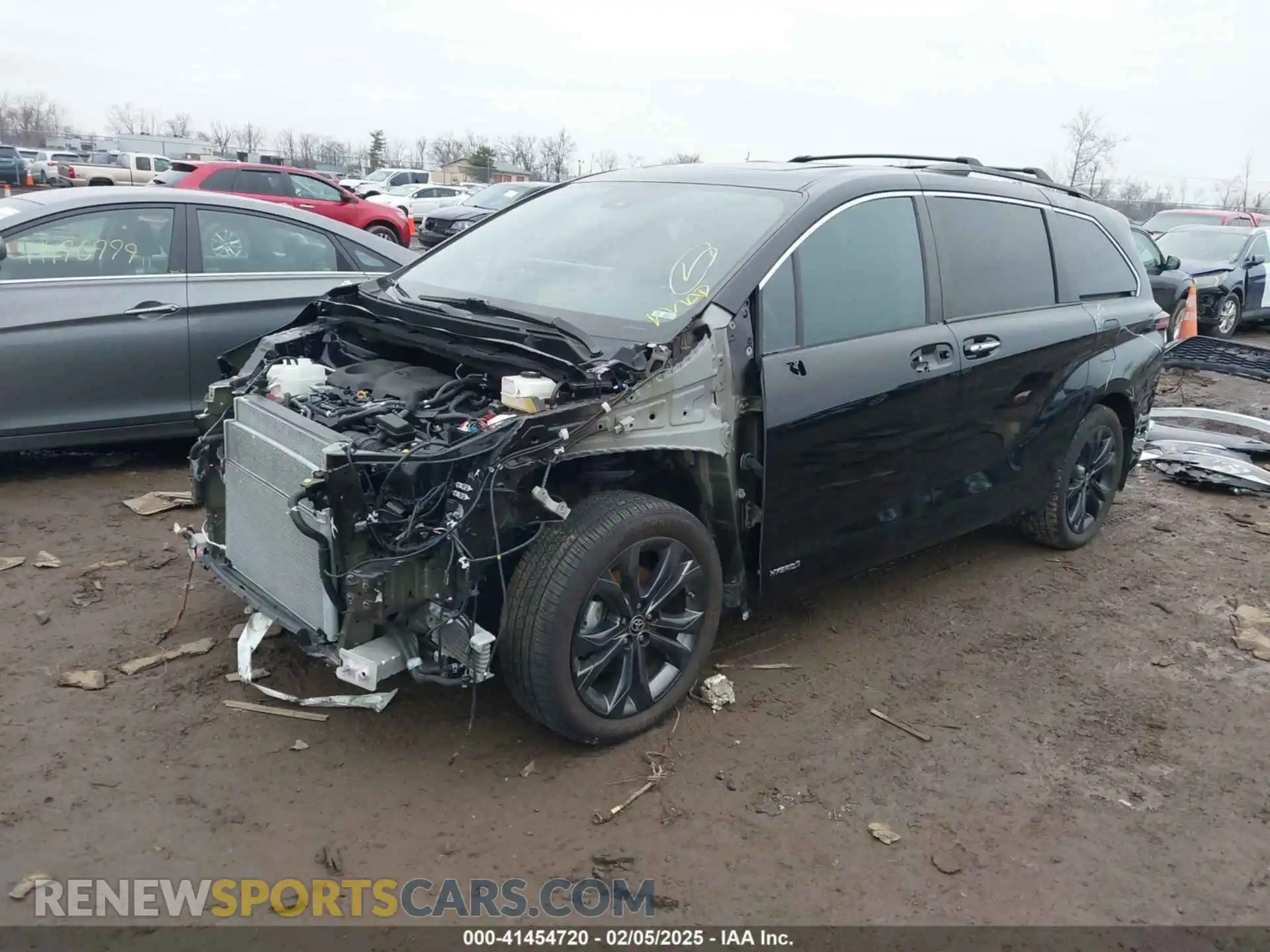 2 Photograph of a damaged car 5TDDRKEC7MS036230 TOYOTA SIENNA 2021