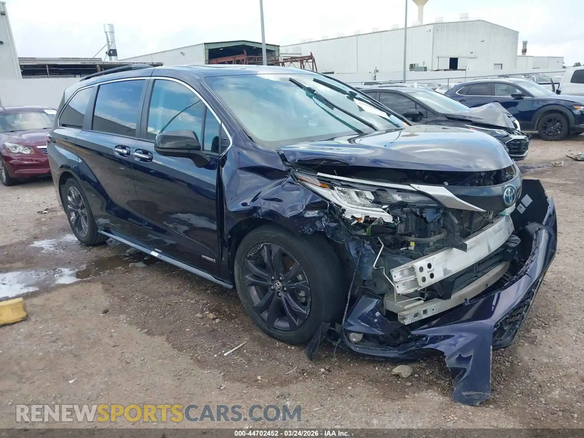 1 Photograph of a damaged car 5TDDRKEC8MS023986 TOYOTA SIENNA 2021