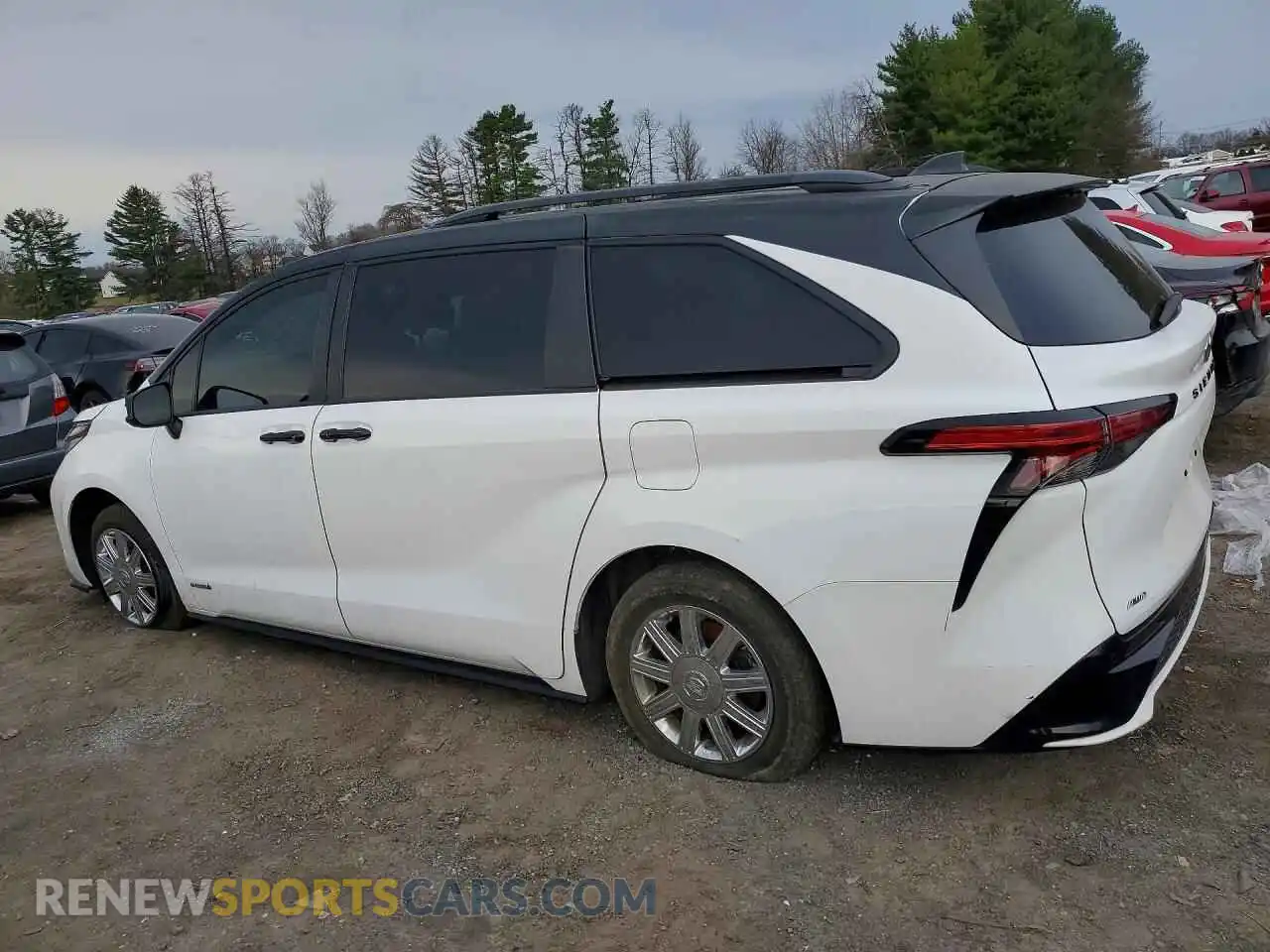 2 Photograph of a damaged car 5TDDSKFC0MS030479 TOYOTA SIENNA 2021